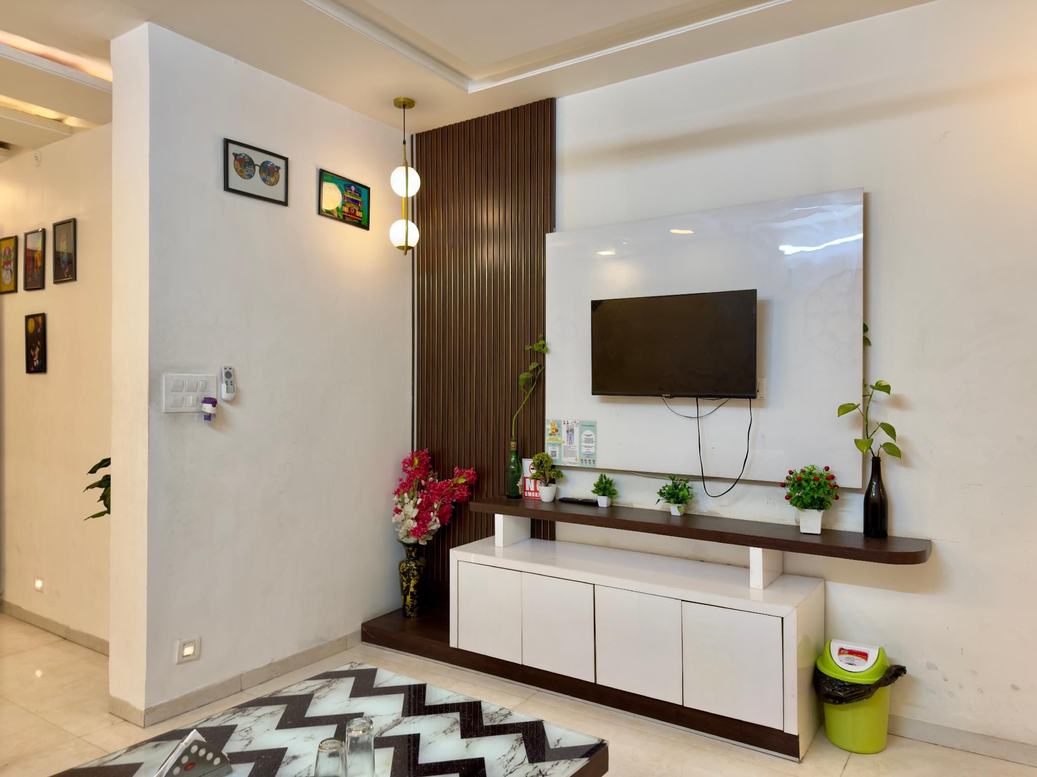 Blooming Beds Signature Deluxe Suite