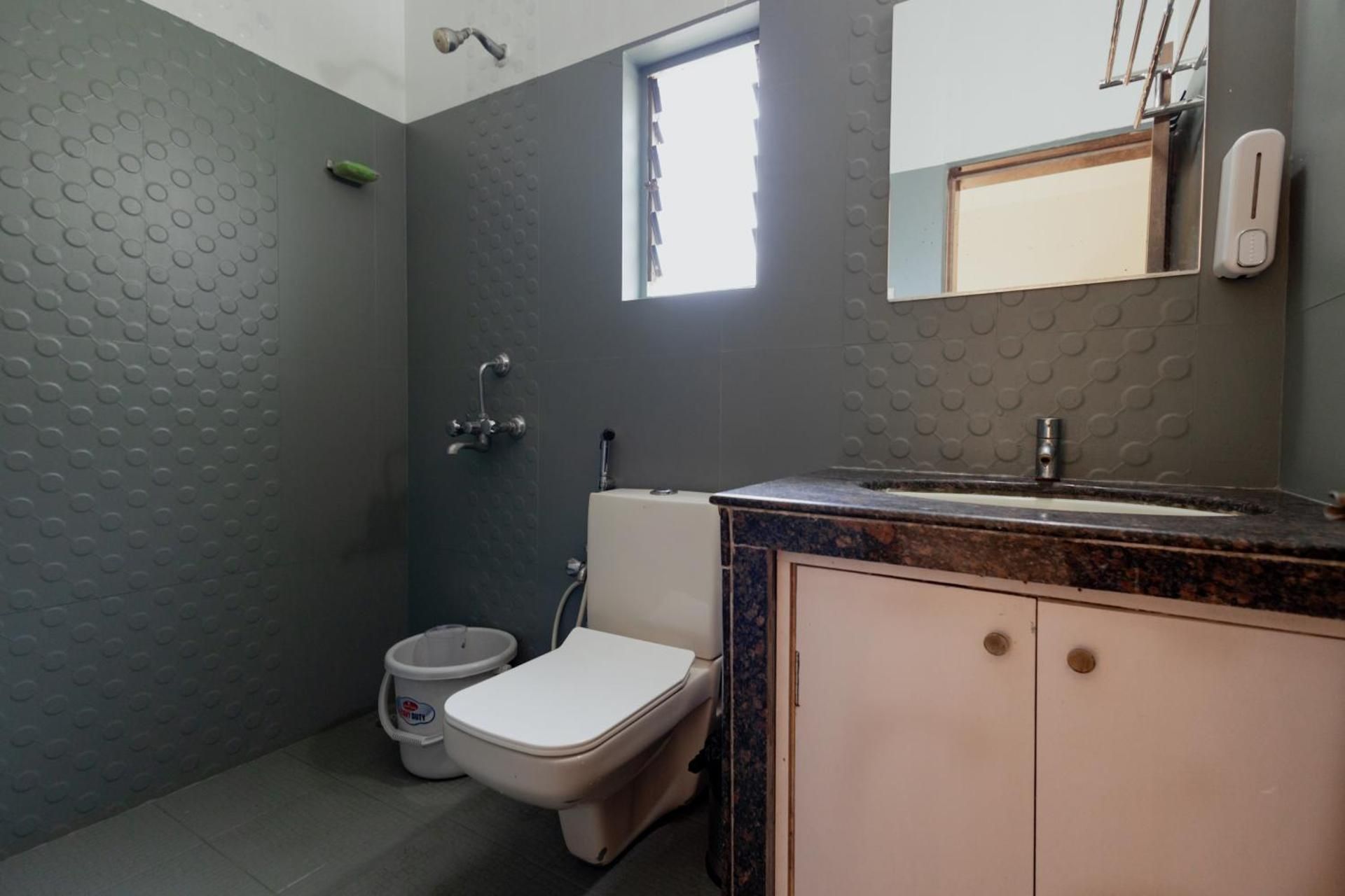 4 Bed AC Mixed Dorm with Attached Washroom