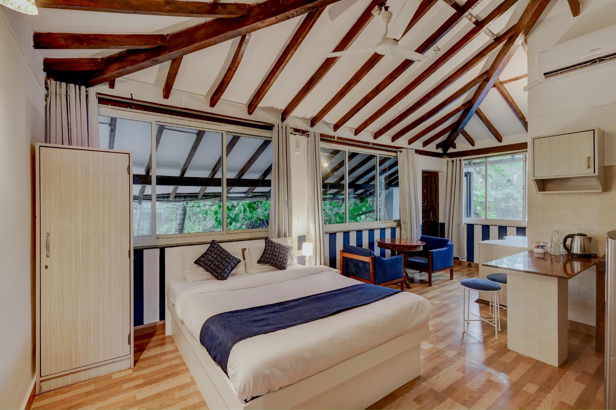 Backspace Anjuna Beach Superior Double Room
