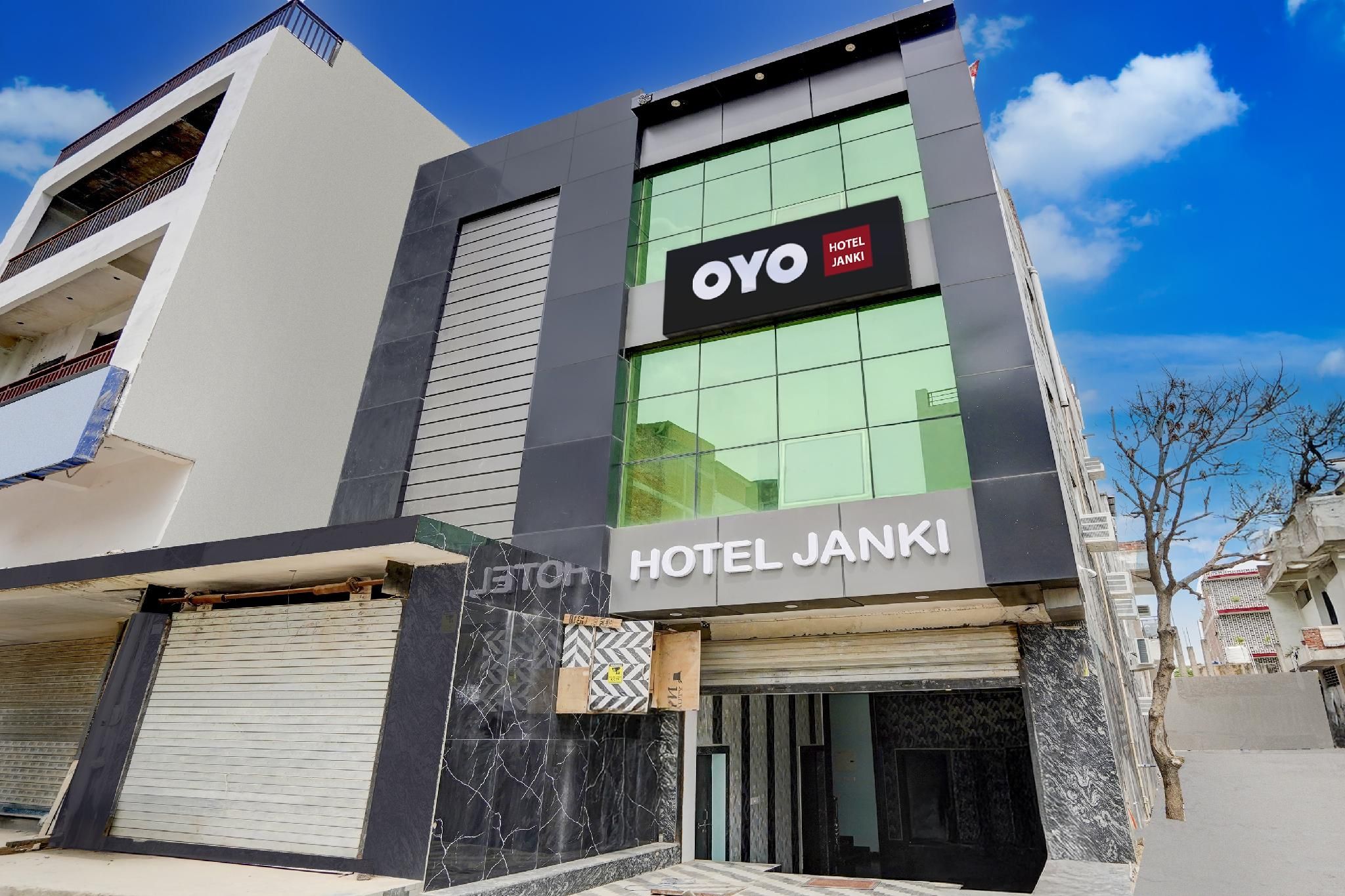 HOTEL O JANKI Kalyanpur Railway Station