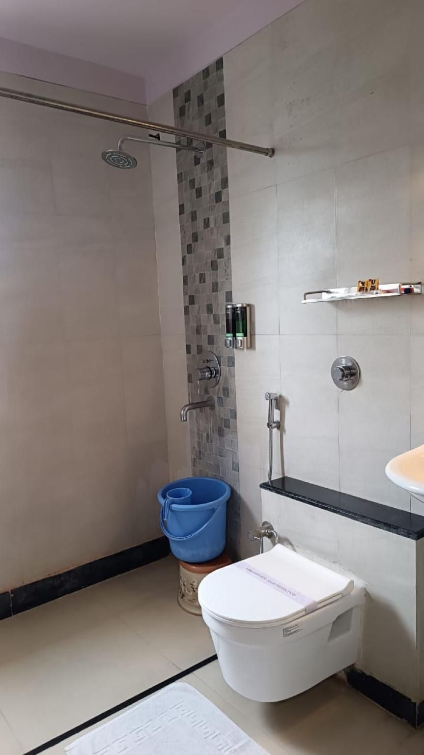 Hotel Pooja Garden And Lodging, Nanded AC Deluxe Room  3