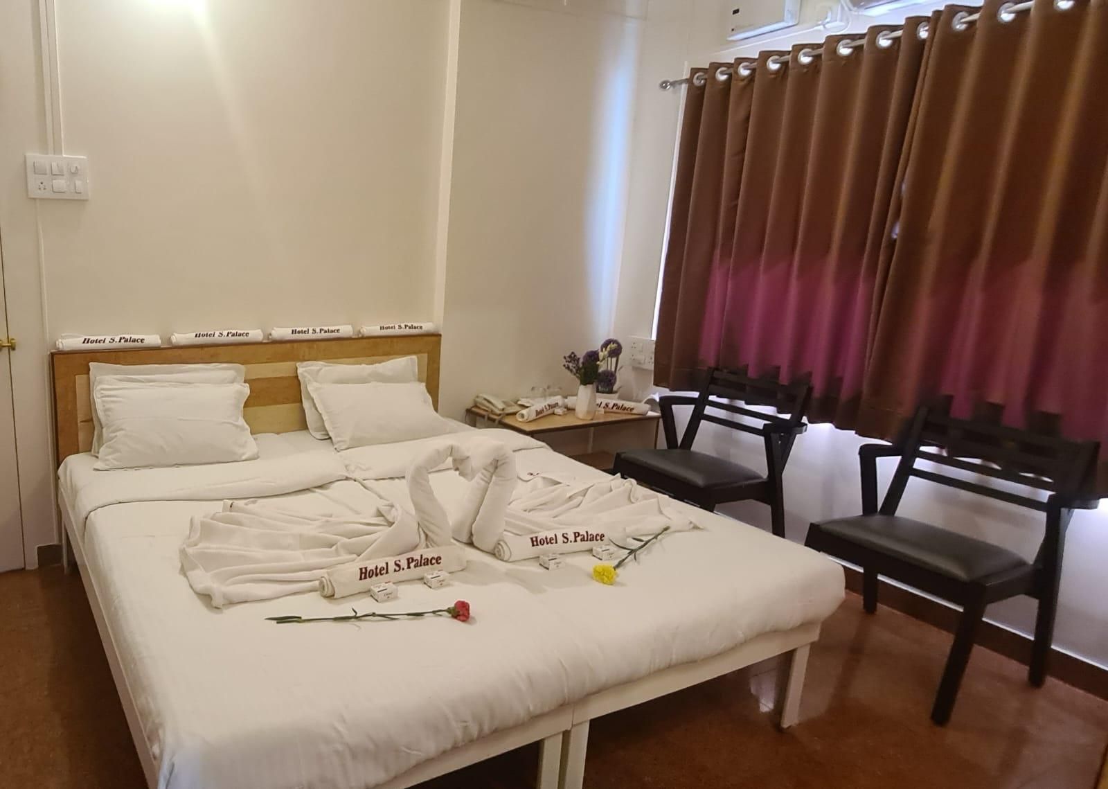 Hotel Sai Palace Standard Room 3