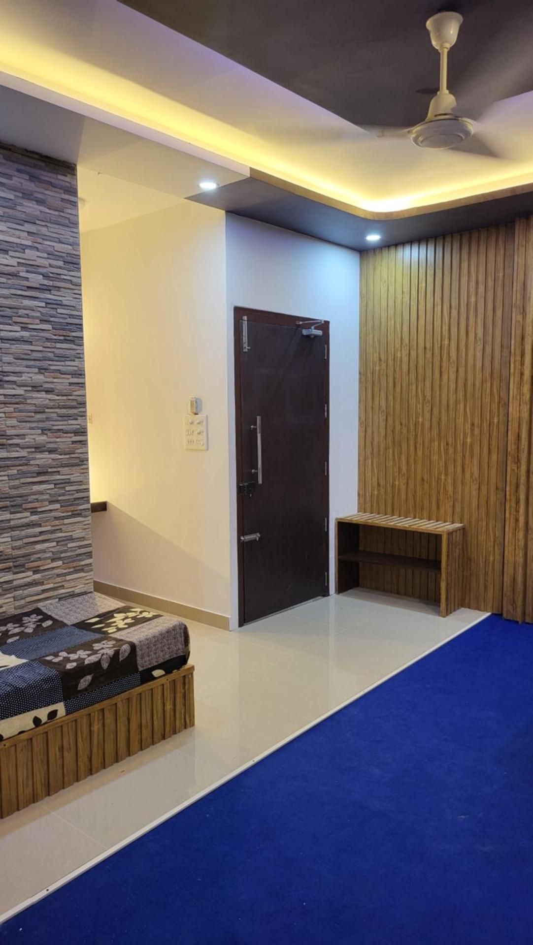 Hill View Hotel and Lodging  Standard Suite 3