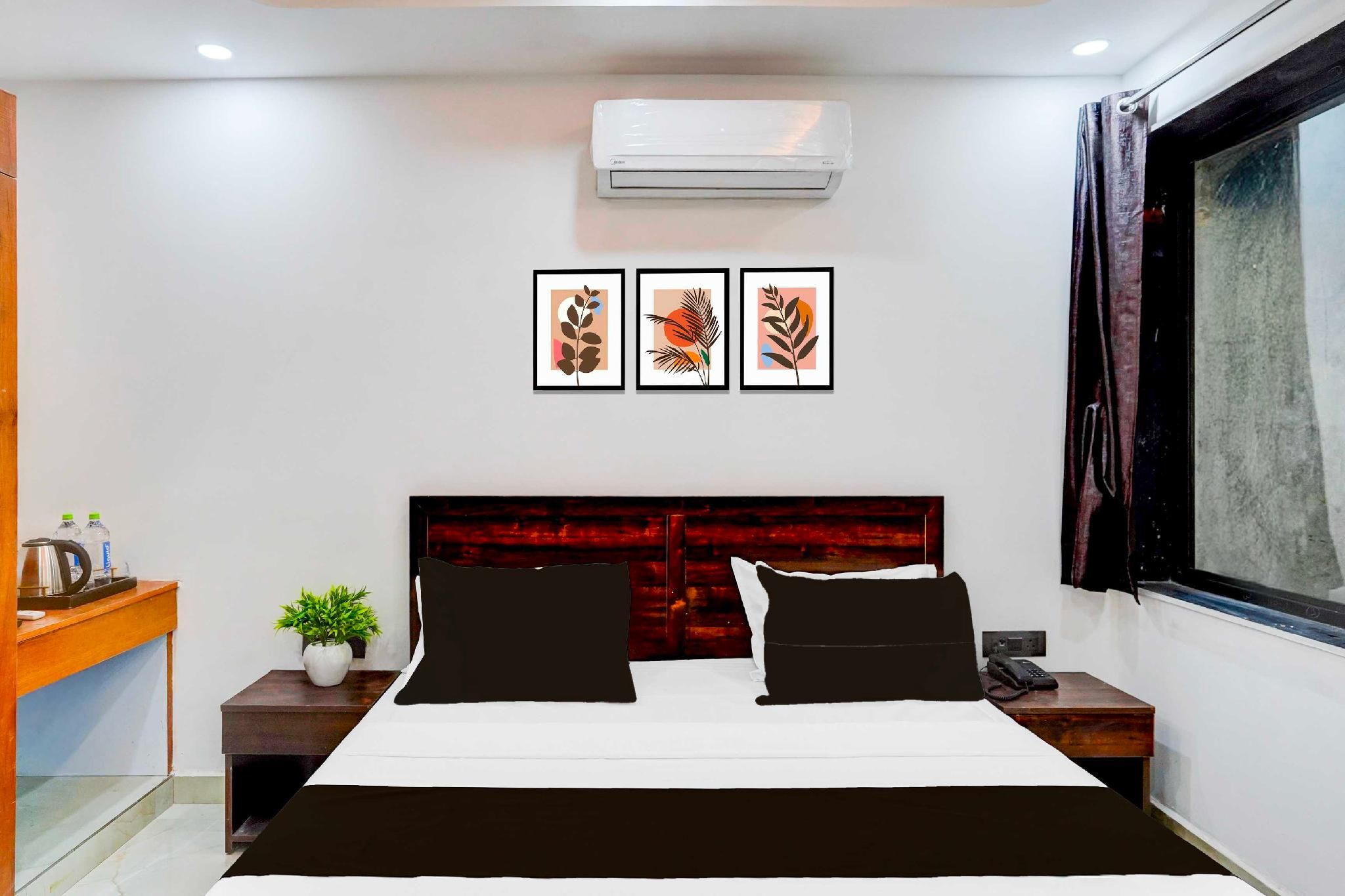 Collection O Sector 143B Noida Classic Triple Room 2