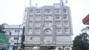 GK PALACE Pure VEG Hotel