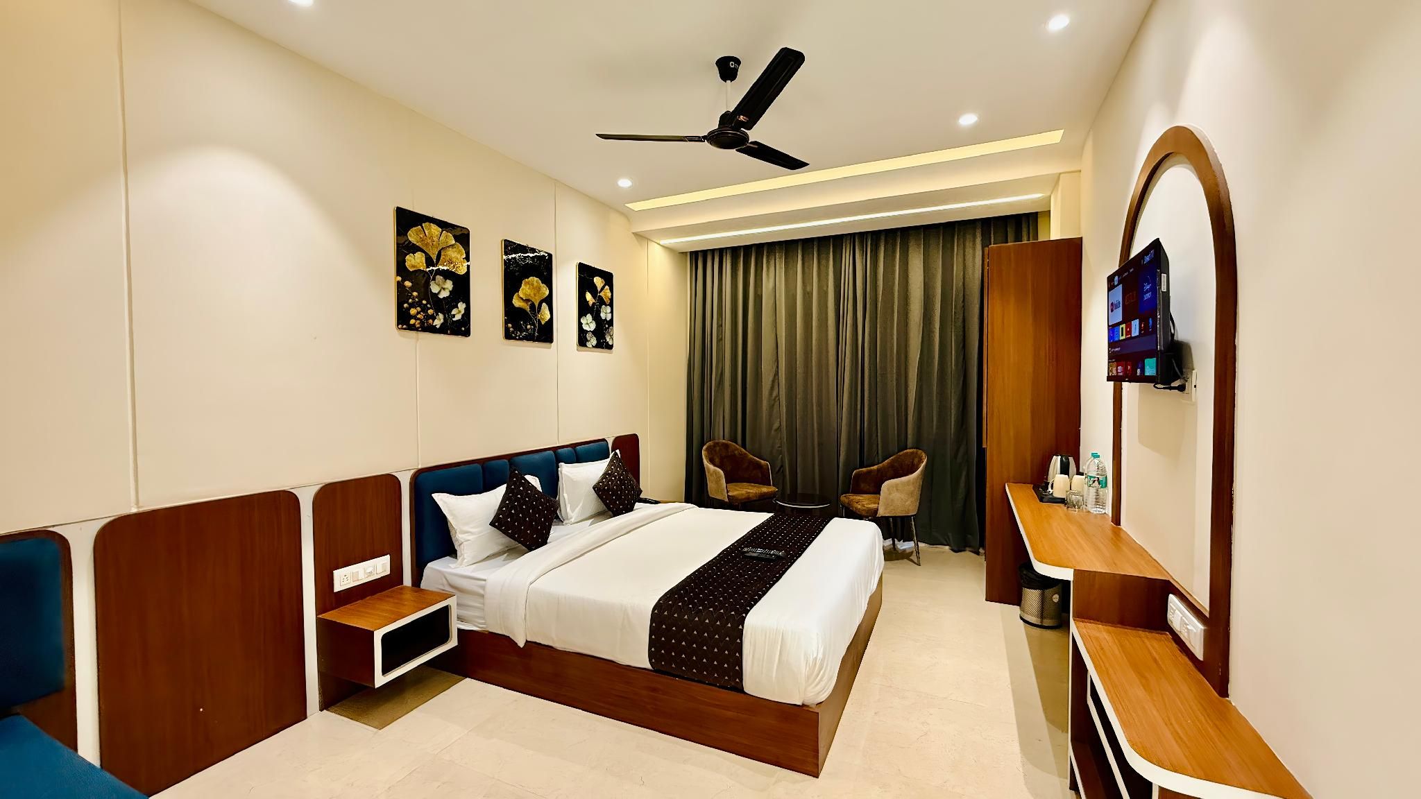 Hotel Mantri Ji Executive