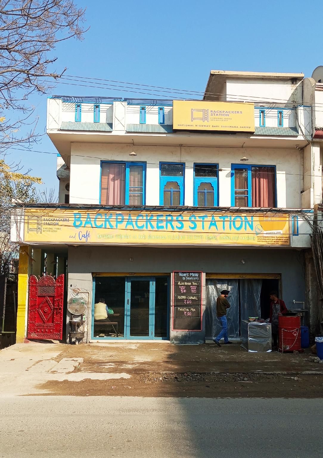 Backpackers Station