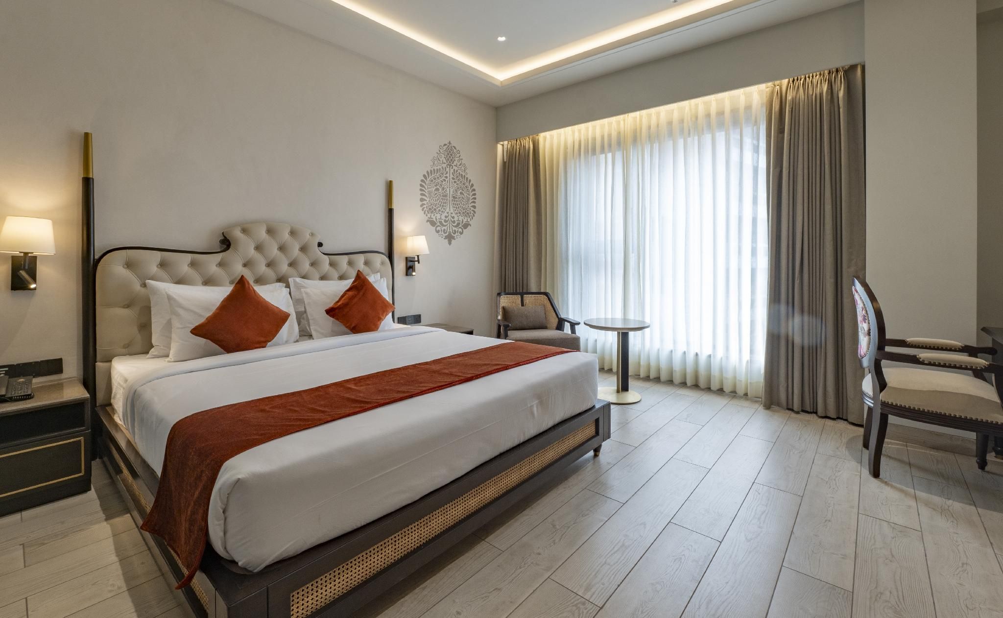 Akino Luxury Royal Boutique Room