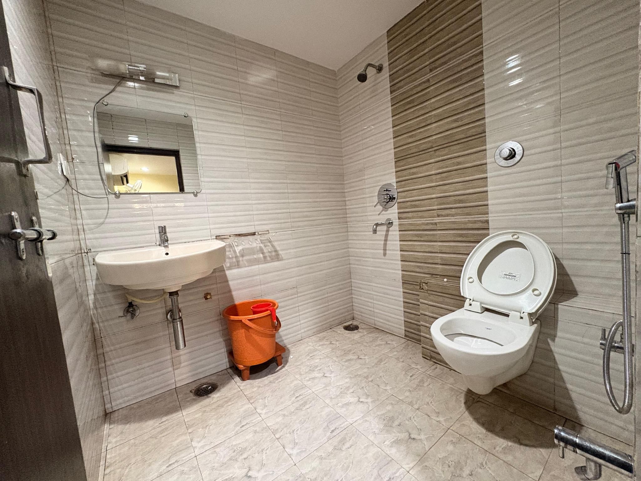 Hotel Welfare Club Deluxe 3