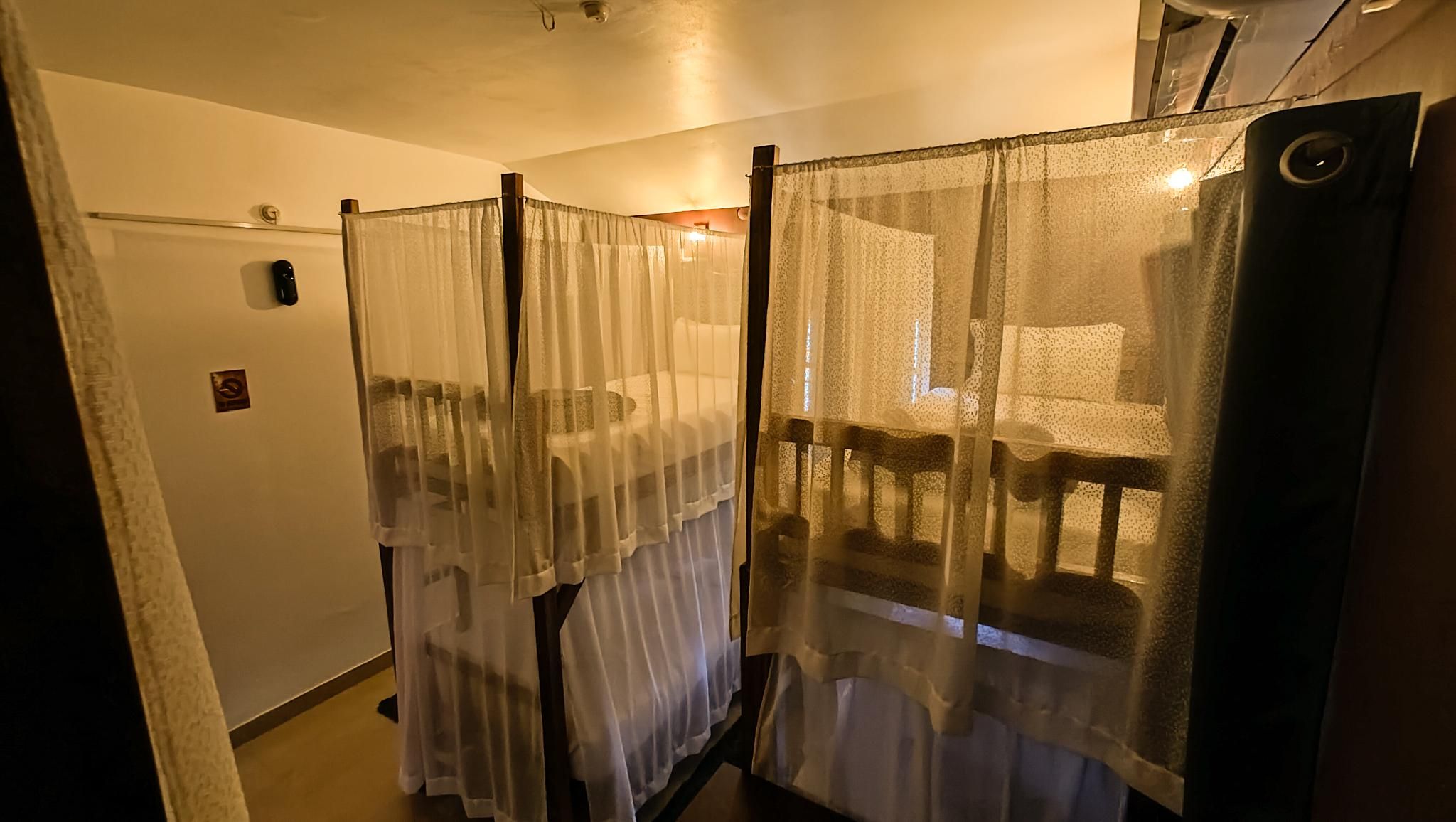 Sky's Surf Hostel Bed in 6 Bed Female Dormitory 2