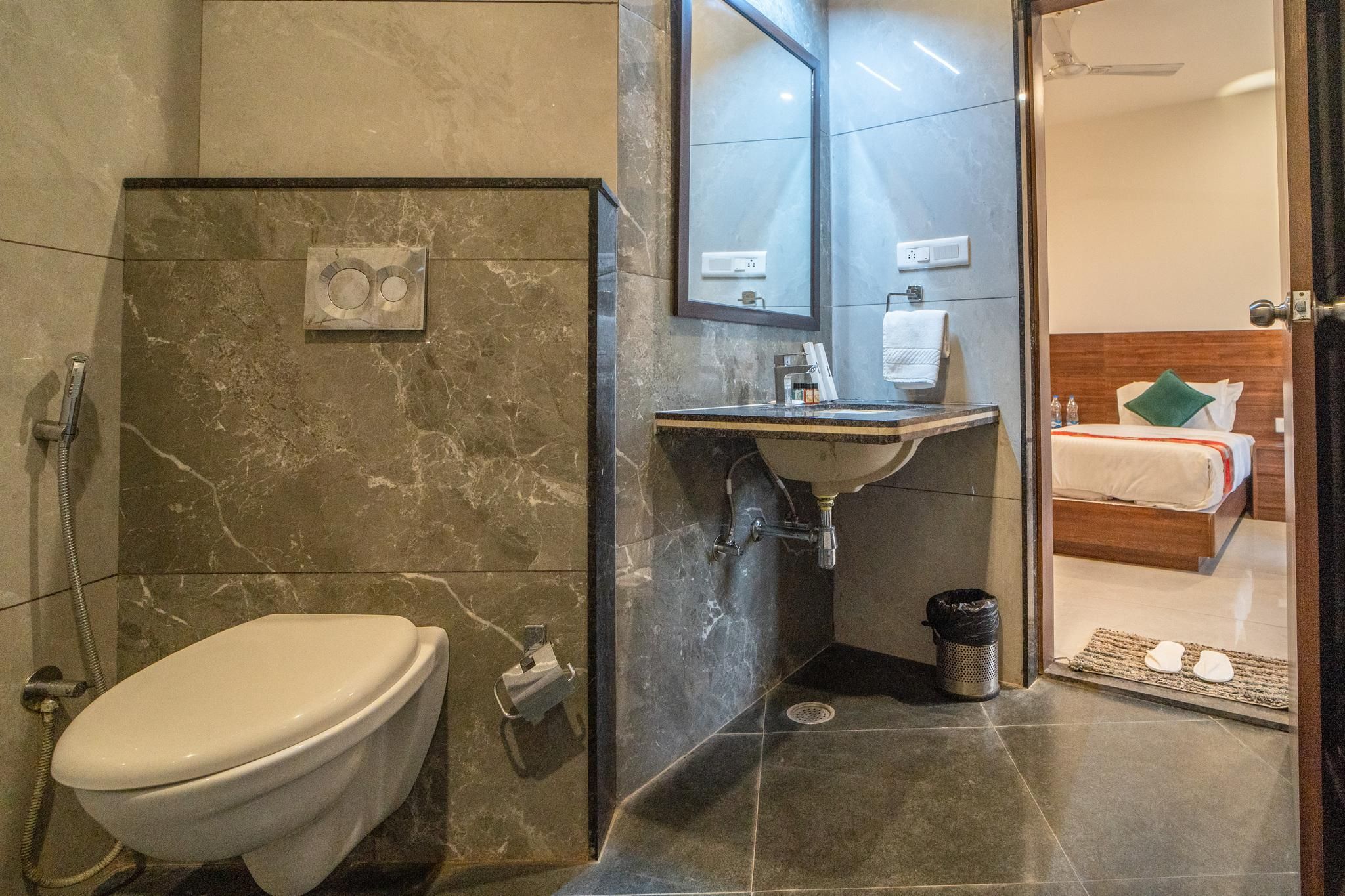 HOTEL AMANTRAN INN - Udaipur Deluxe Twin Room 3