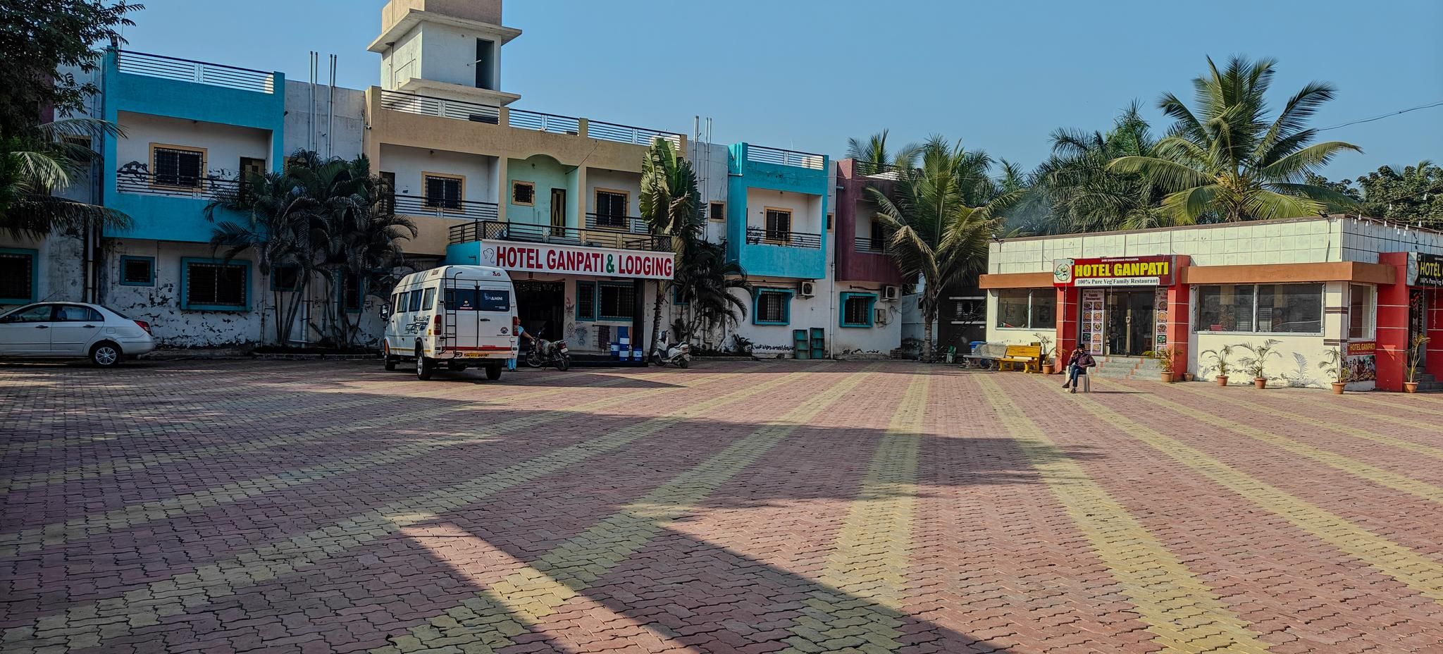 Hotel Ganpati and Lodging 