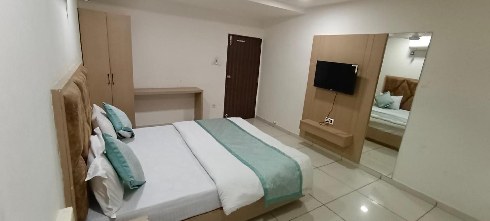 Hotel Nest View In Deluxe 3