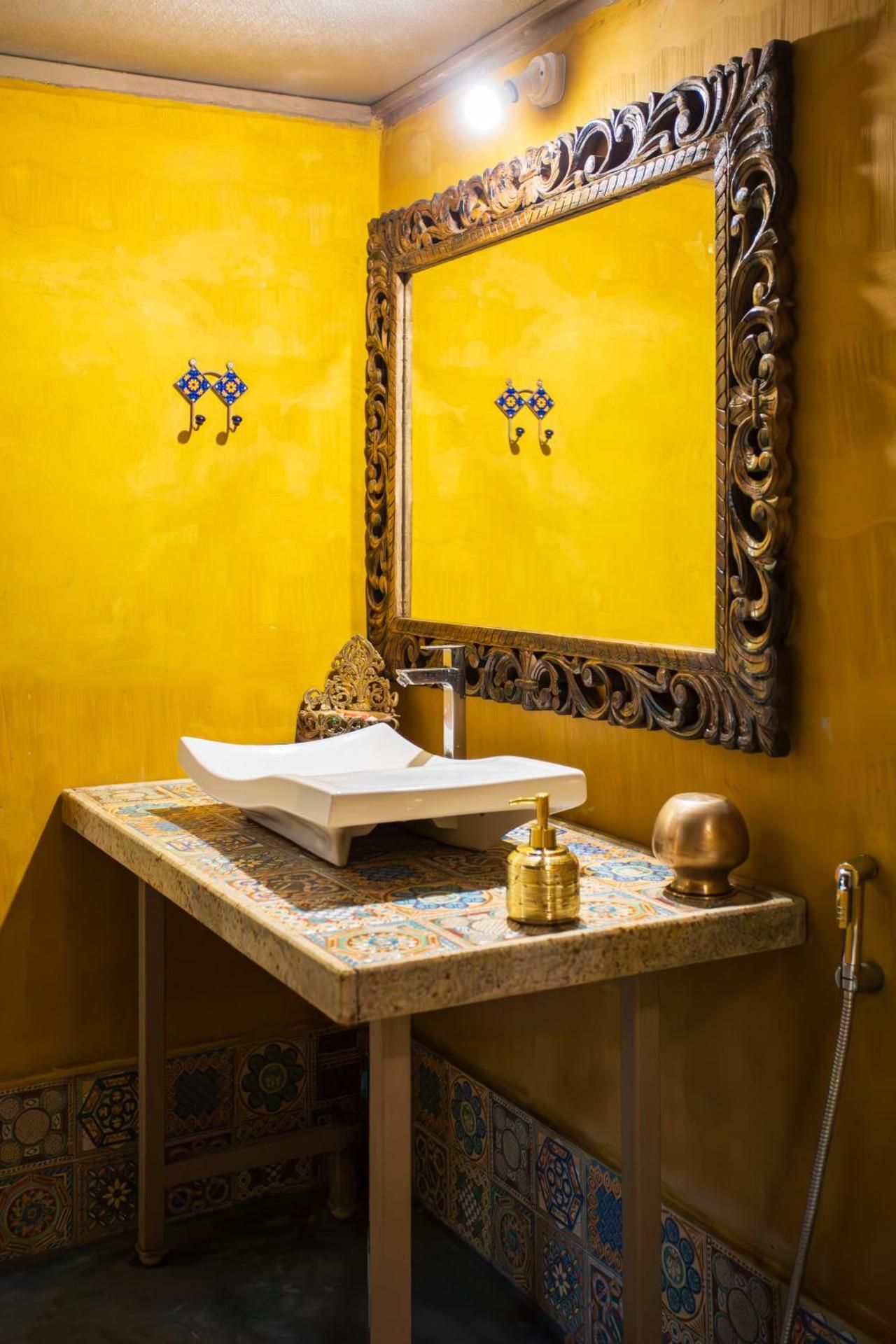 Dwarka Eco Beach Resort Deluxe Double Room with Balcony and Sea View 2