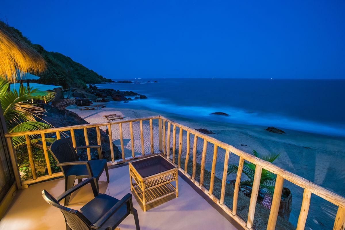 Dwarka Eco Beach Resort Deluxe Double Room with Balcony and Sea View