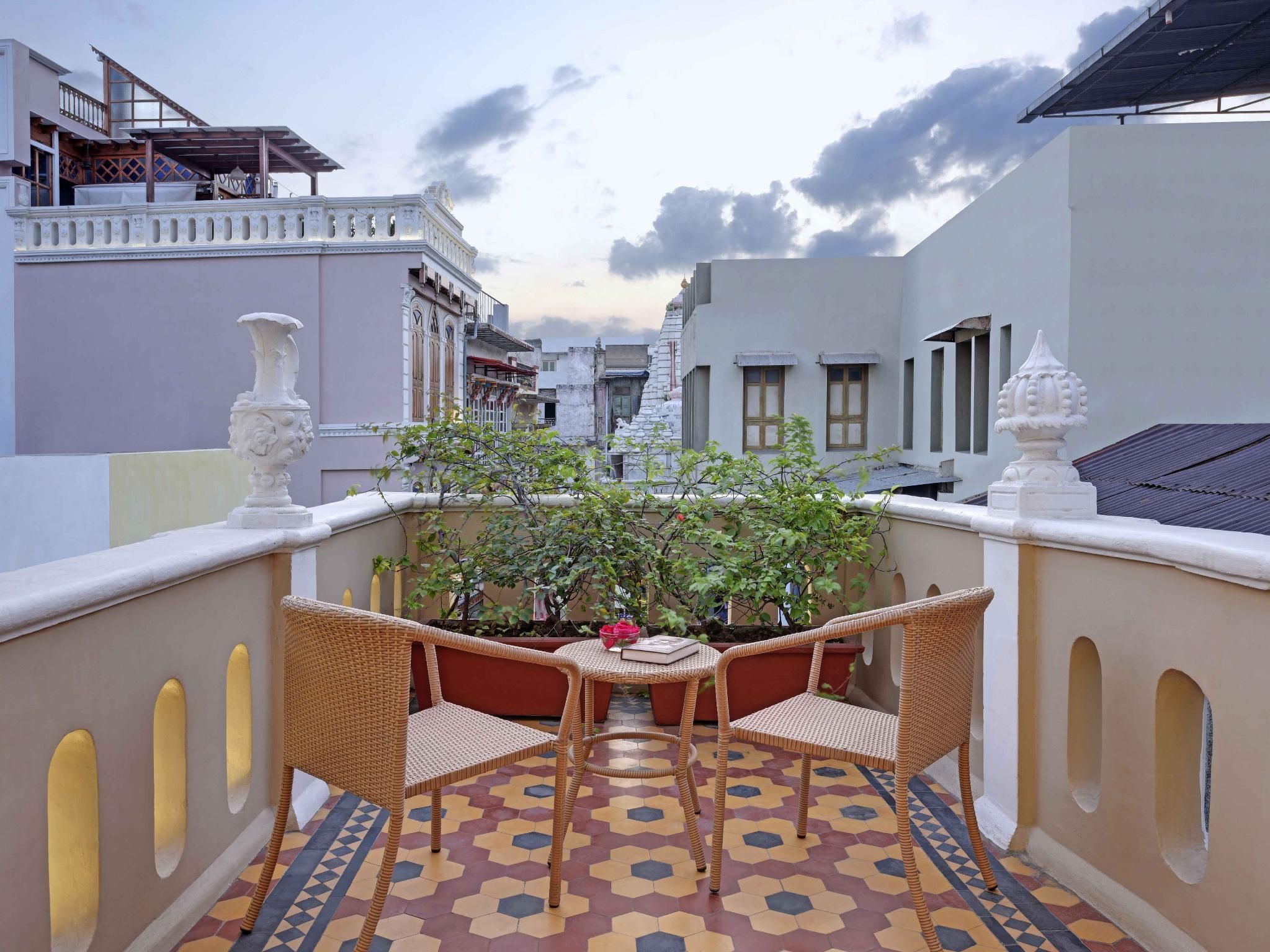 Twin Room with Balcony