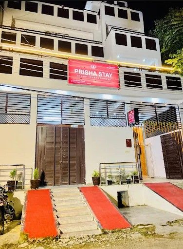 Hotel Prisha Stay Lucknow
