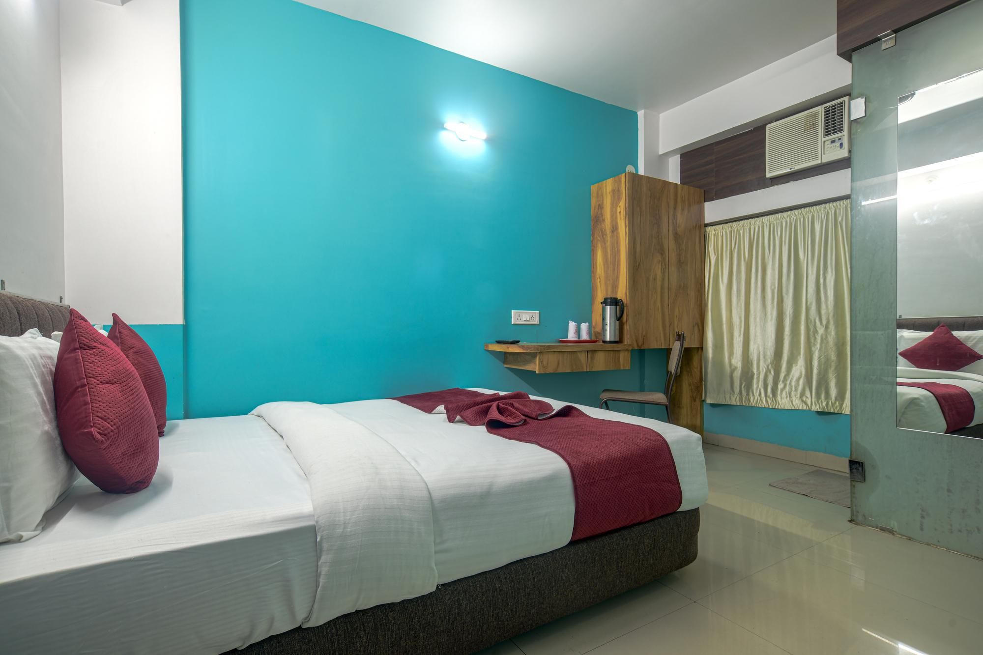 Hotel Satyug Inn Super Deluxe Room