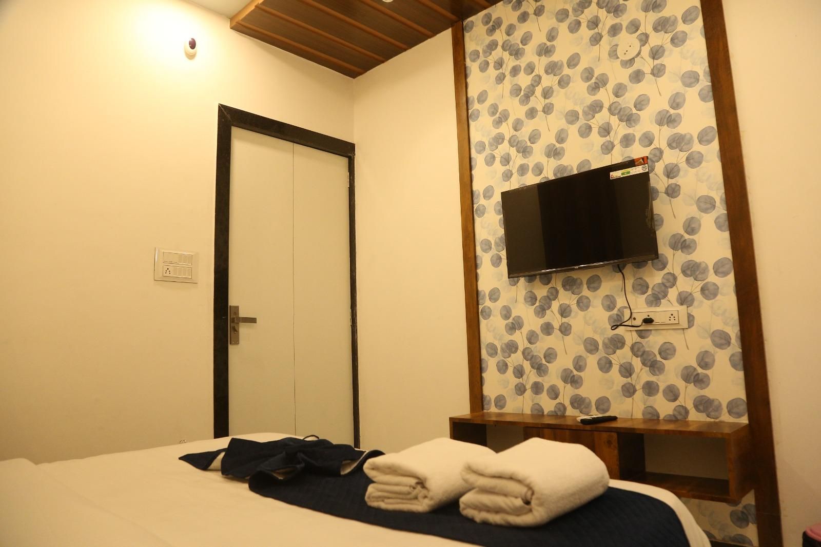 Hotel The Mountway Deluxe Double or Twin 3