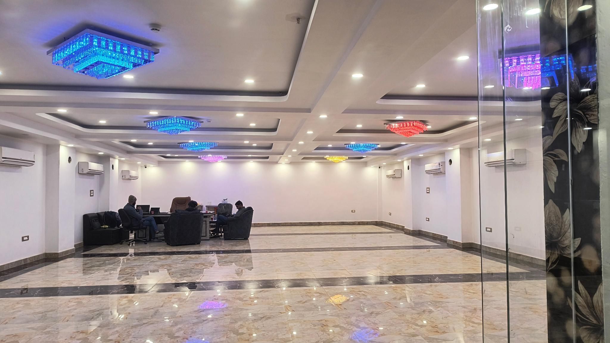 Banquet hall