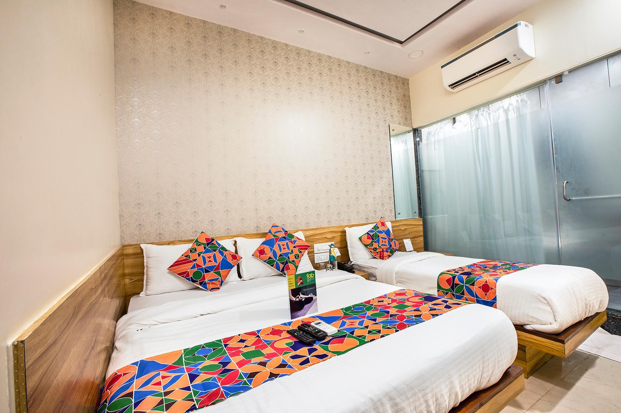 FabHotel Marol Metro Family Room 2