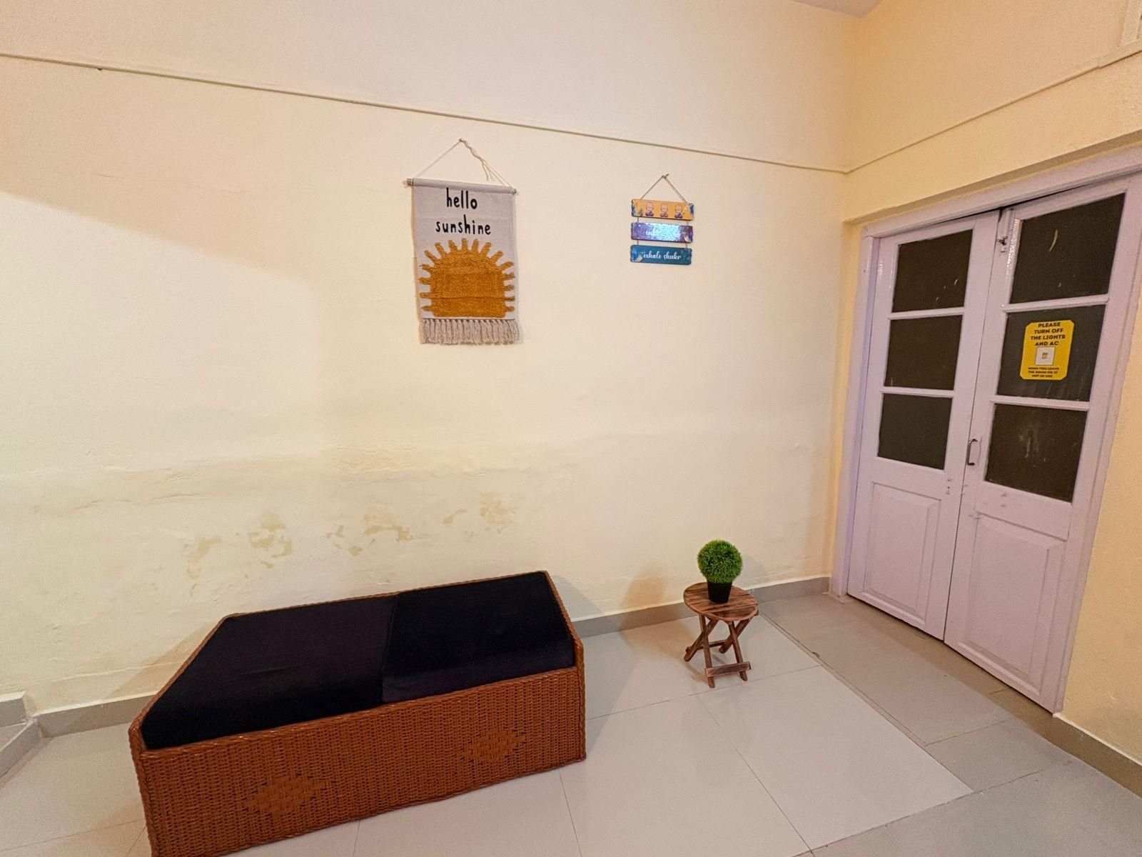 Amenity (Guest room)