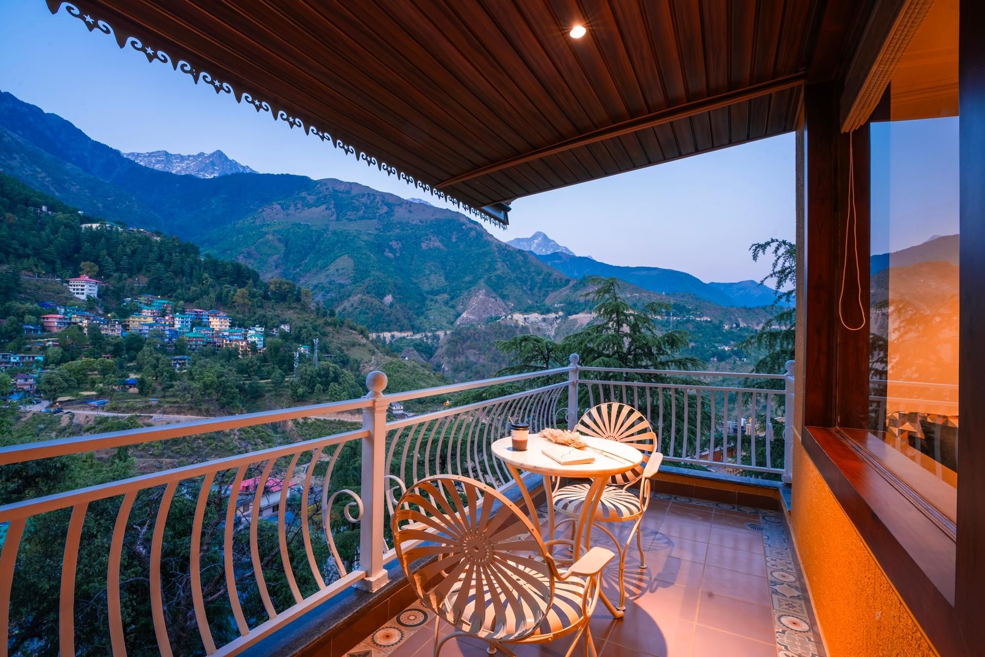 Indulge McLeodganj by PACK Superior Villa 2