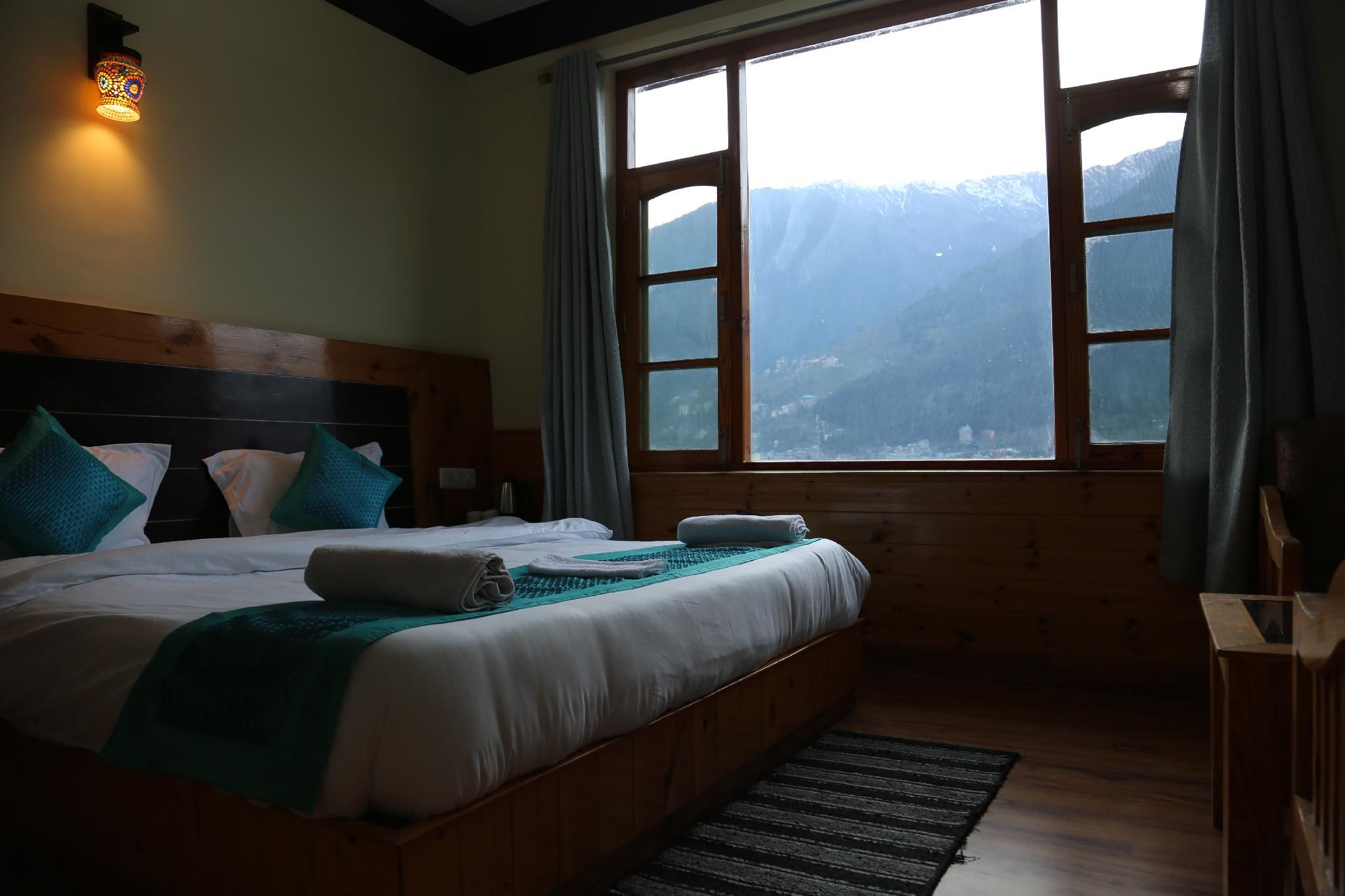 The Rohtang Chalet