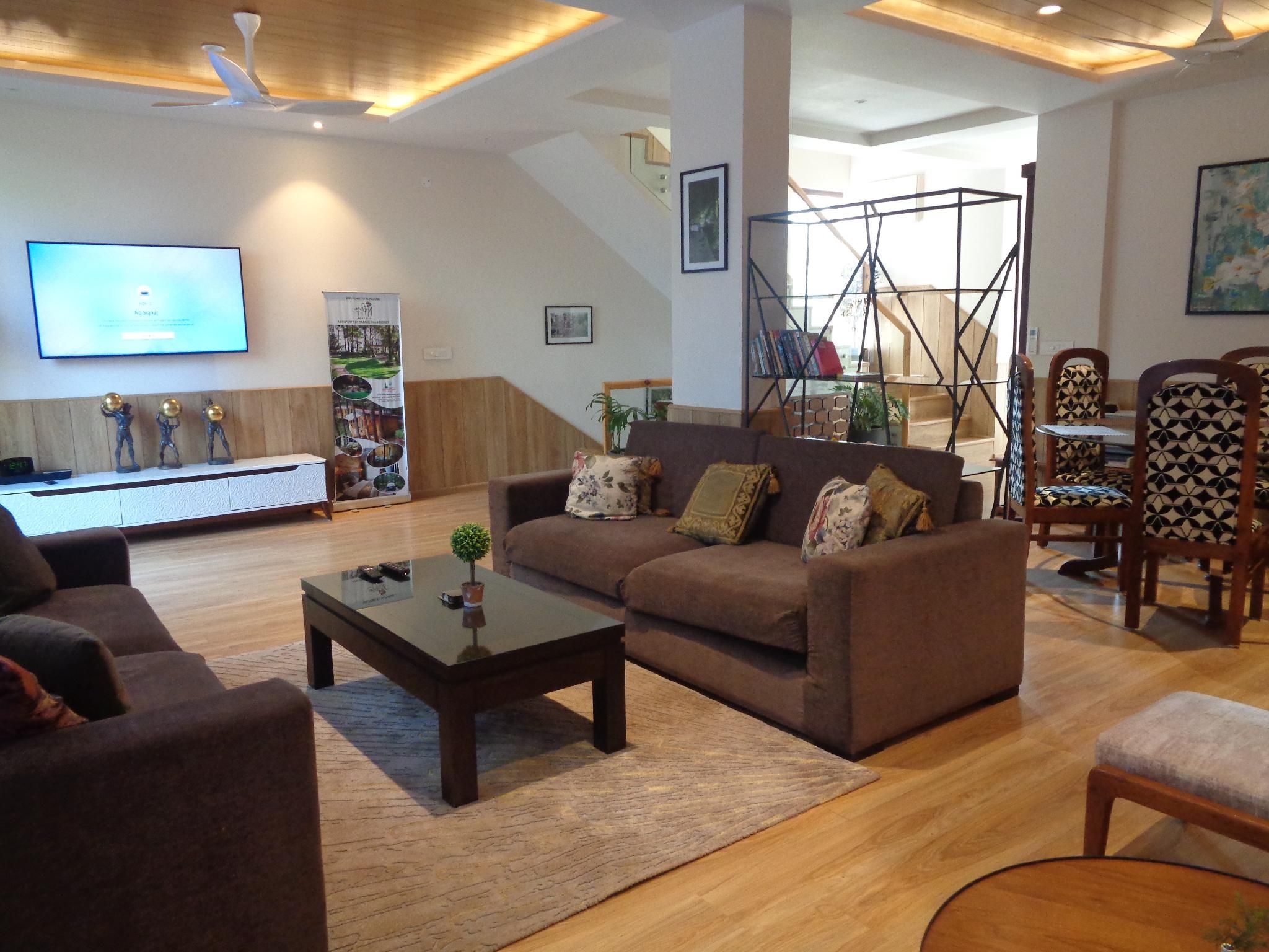 Alpviram Villa, 4 Bhk En-suite villa with elevator