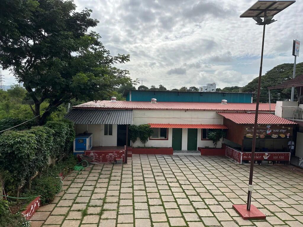 ATHITHI COMFORTS, Mysuru