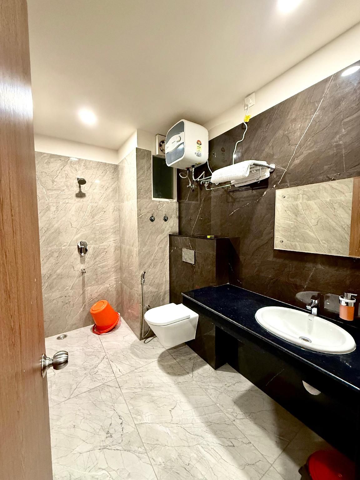 BB Hotel and Banquet Hall Deluxe Double or Twin 3