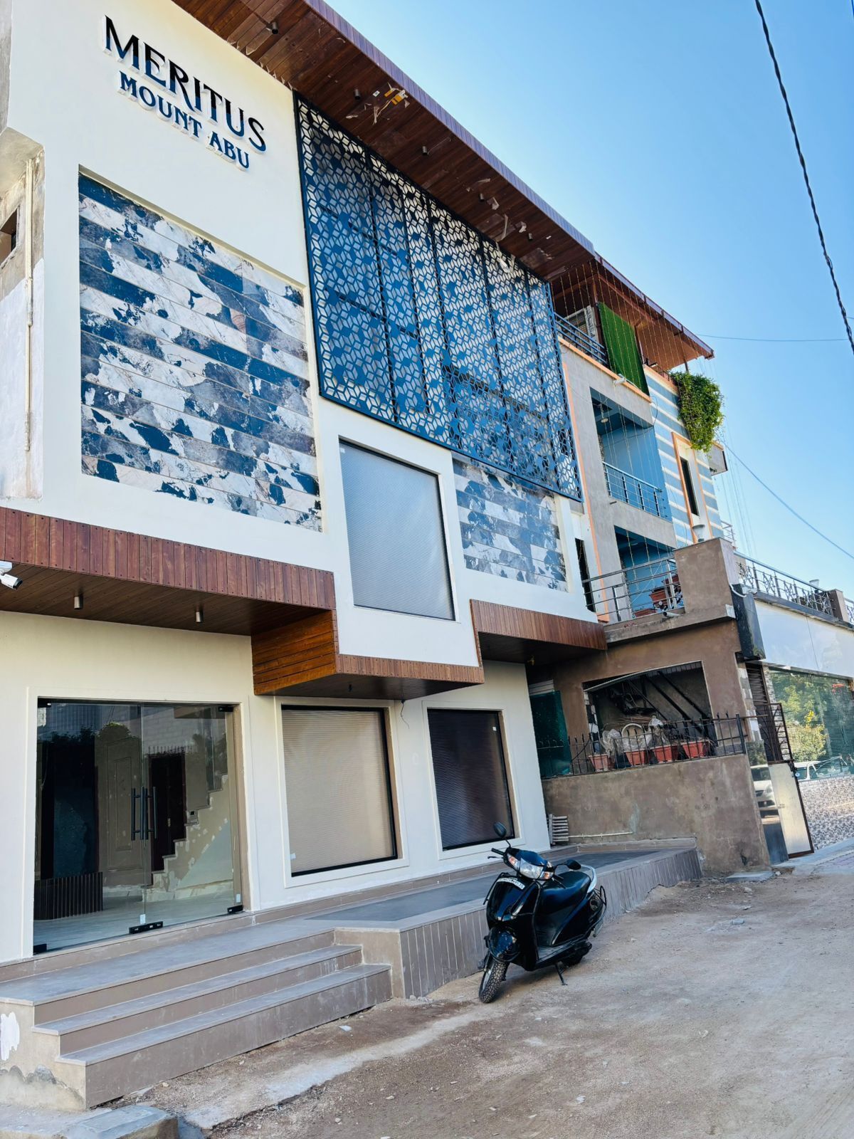 Hotel Meritus Mount Abu