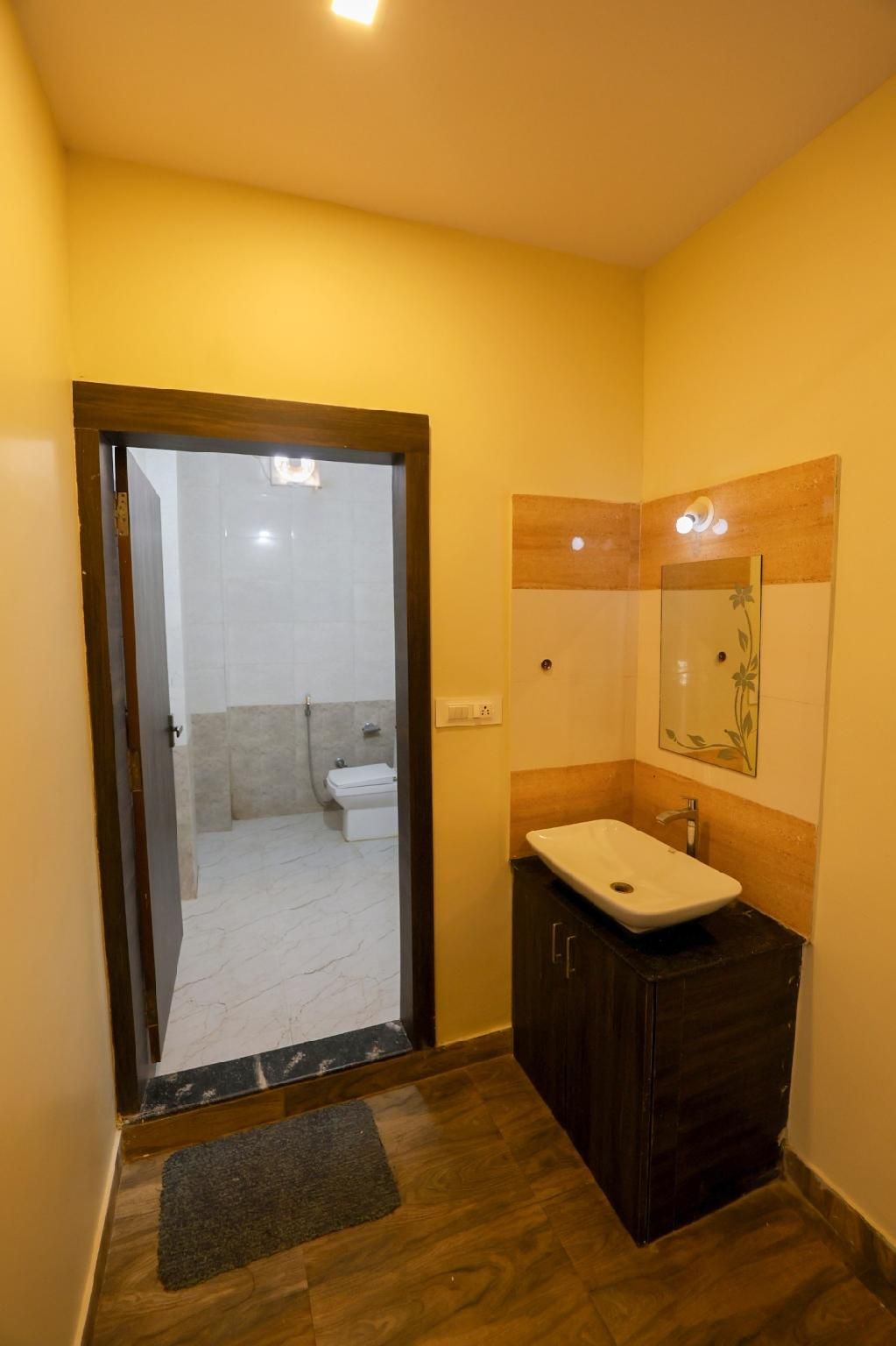 Hotel Veda Resort Super Deluxe Room 3