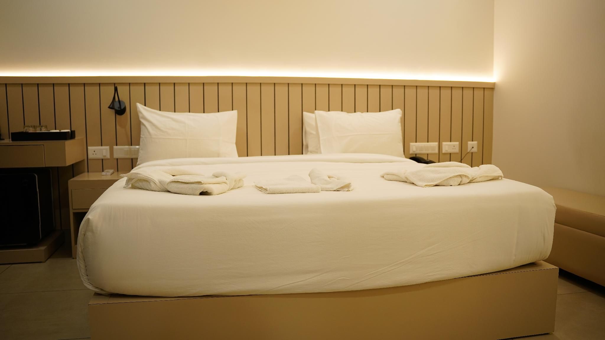 Vox Holiday Studio 2