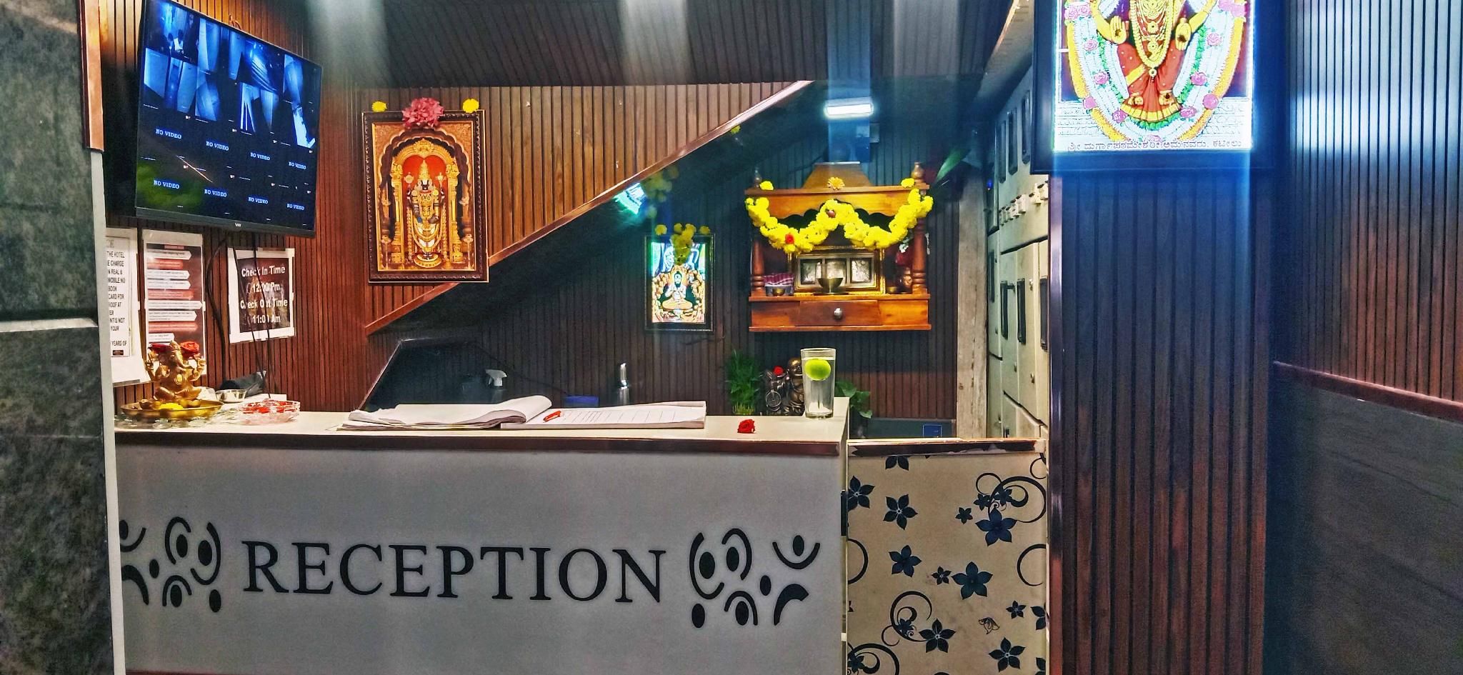 Aradhya Palace Yeshwanthpur -1 Km from railway stn