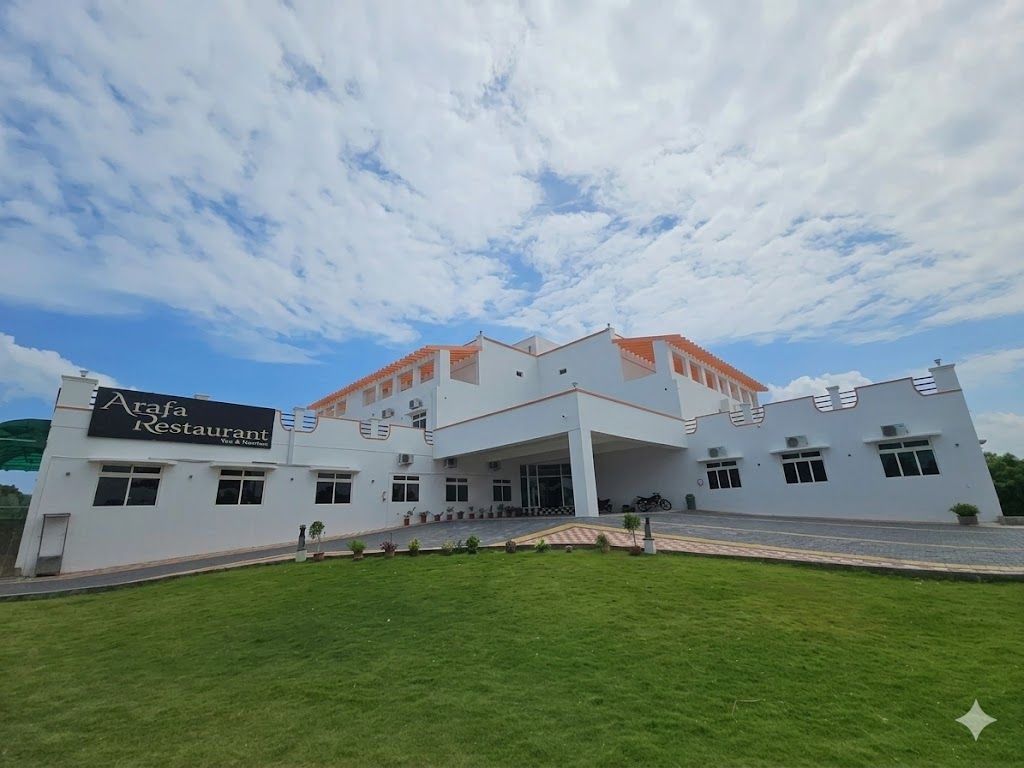 Hotel Rajeswari International