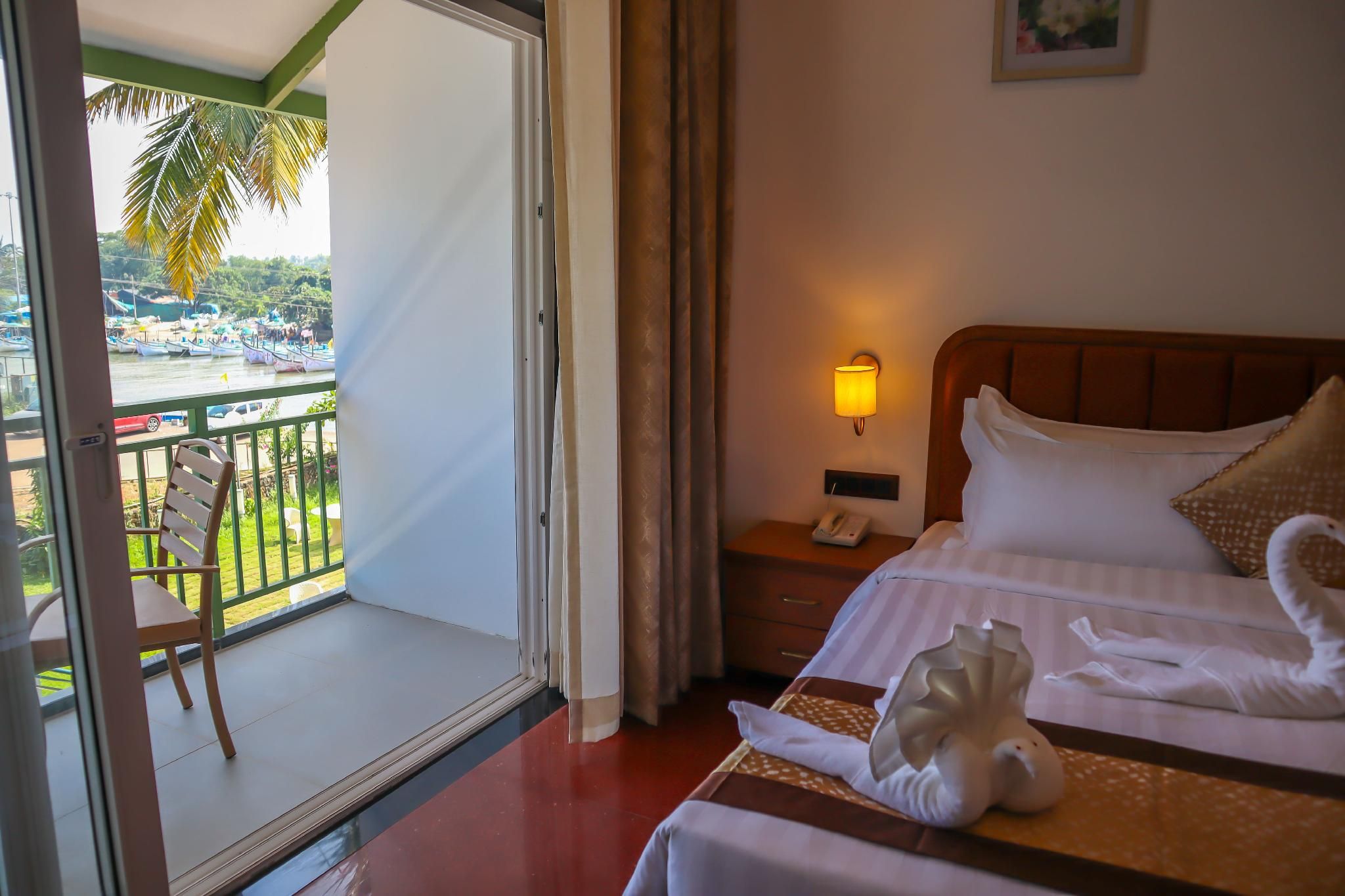 Deluxe Room with Balcony