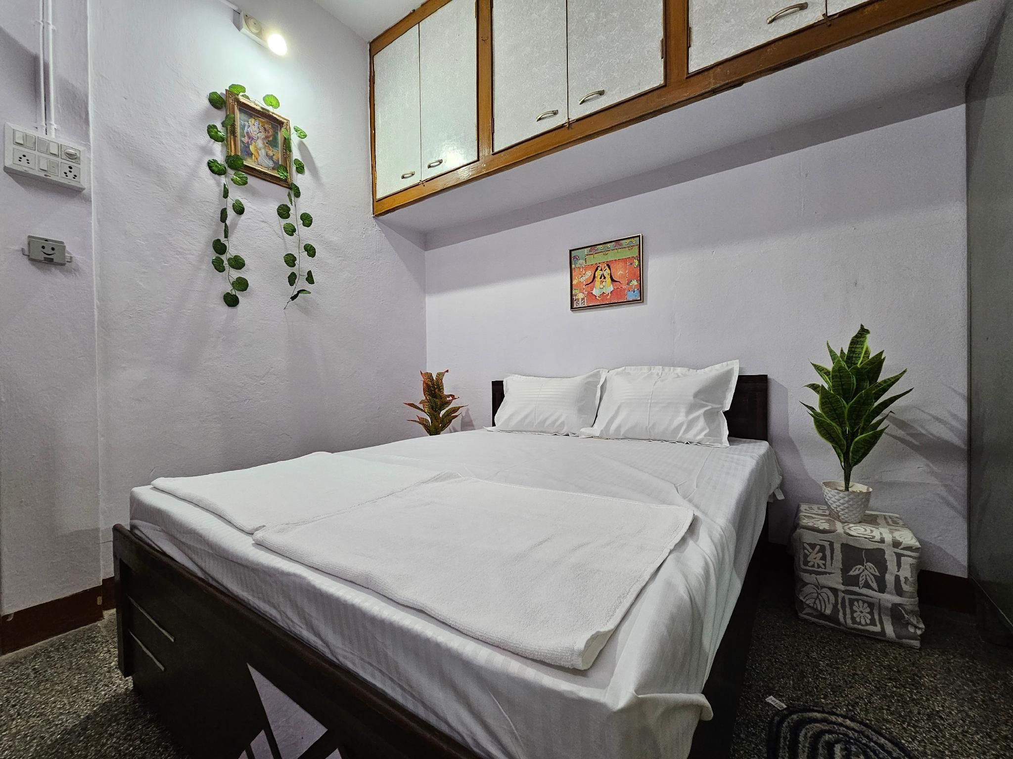 Pavitram Guest House Double Room