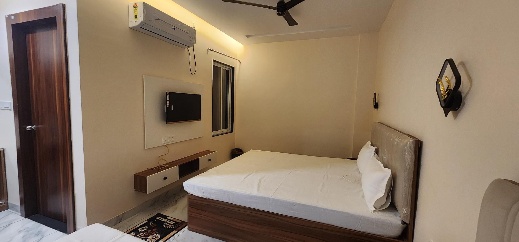 Pratap Royal Stay Triple Deluxe 3