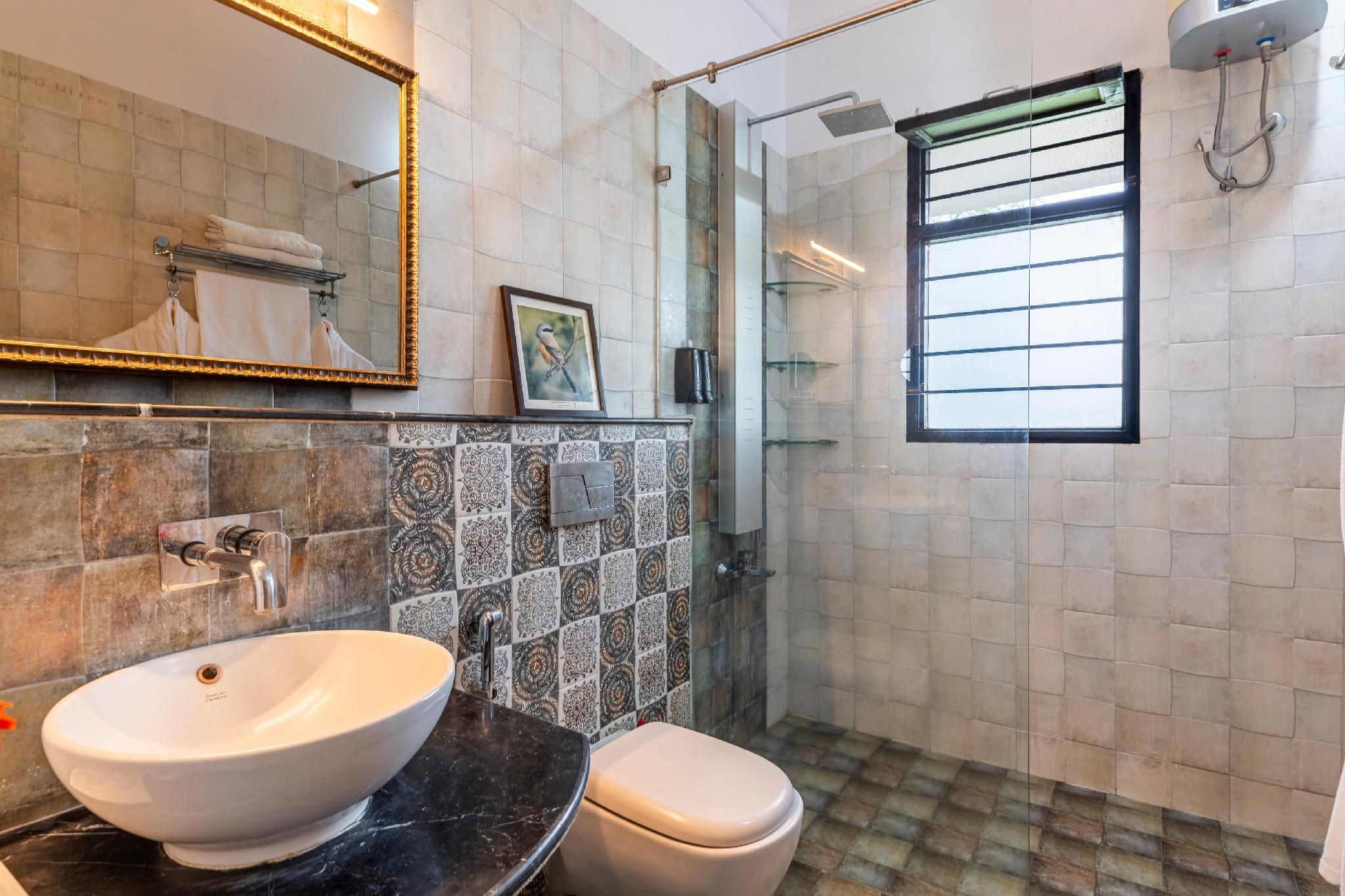 Dilip Niwas Luxe Stay Family Room 2