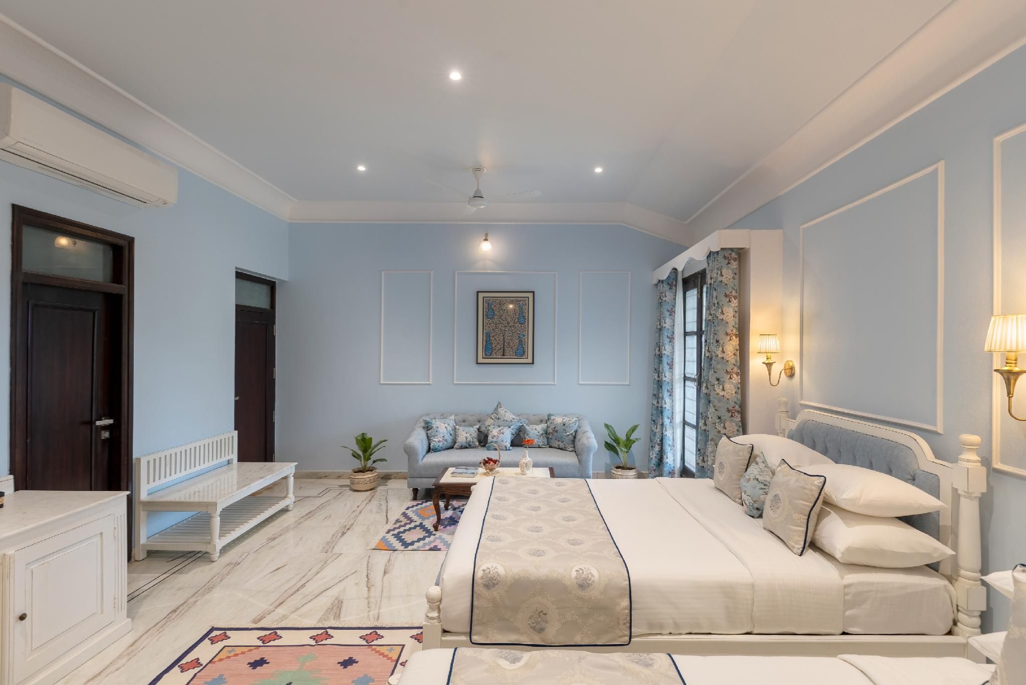 Dilip Niwas Luxe Stay Family Room 3