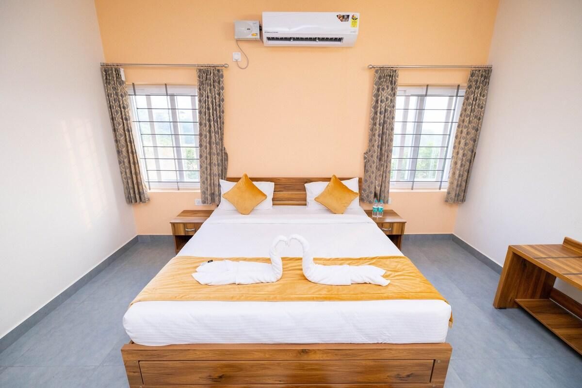 Solandis: 1st Floor Three Bedroom Apartment 3 Bed Apartment