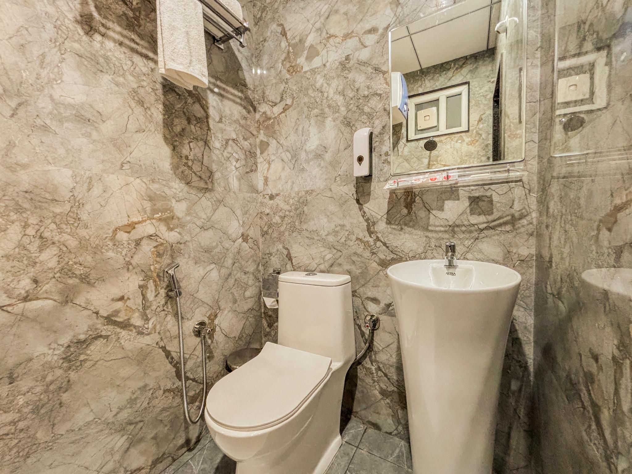 Zip By Spree Hotels R Group Standard Room 2