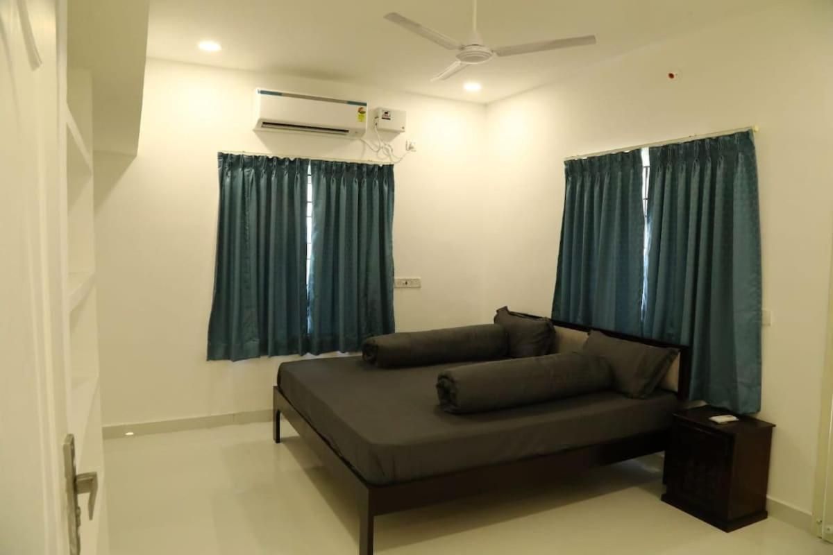 T Nagar 1BHK Studio Shopping Cntrl - G3 Tulsi, Chennai