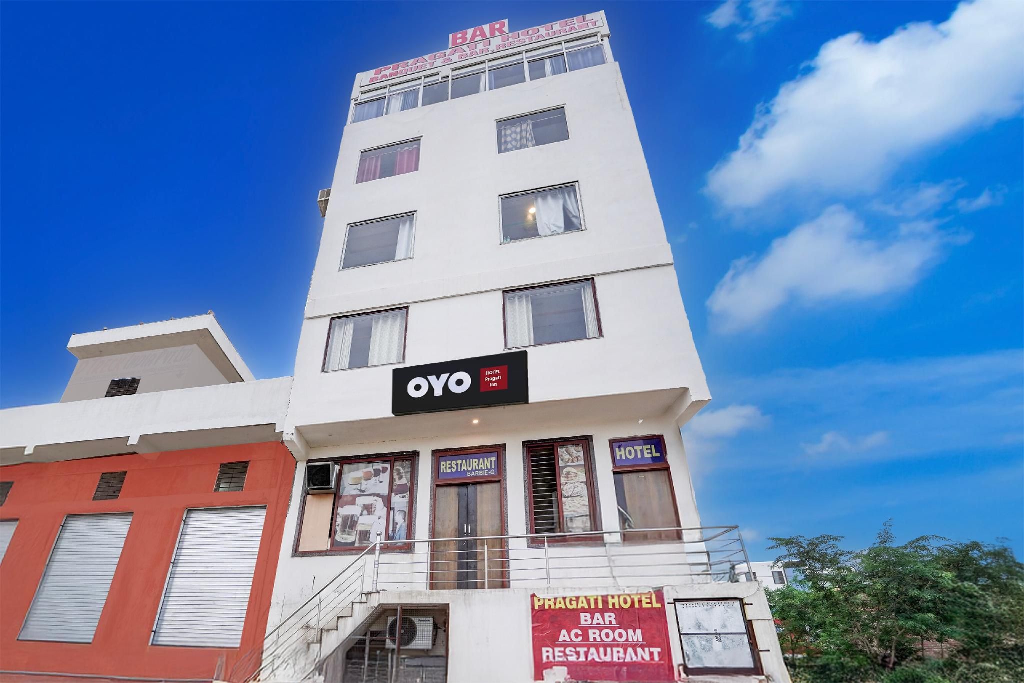 Hotel O Pragati