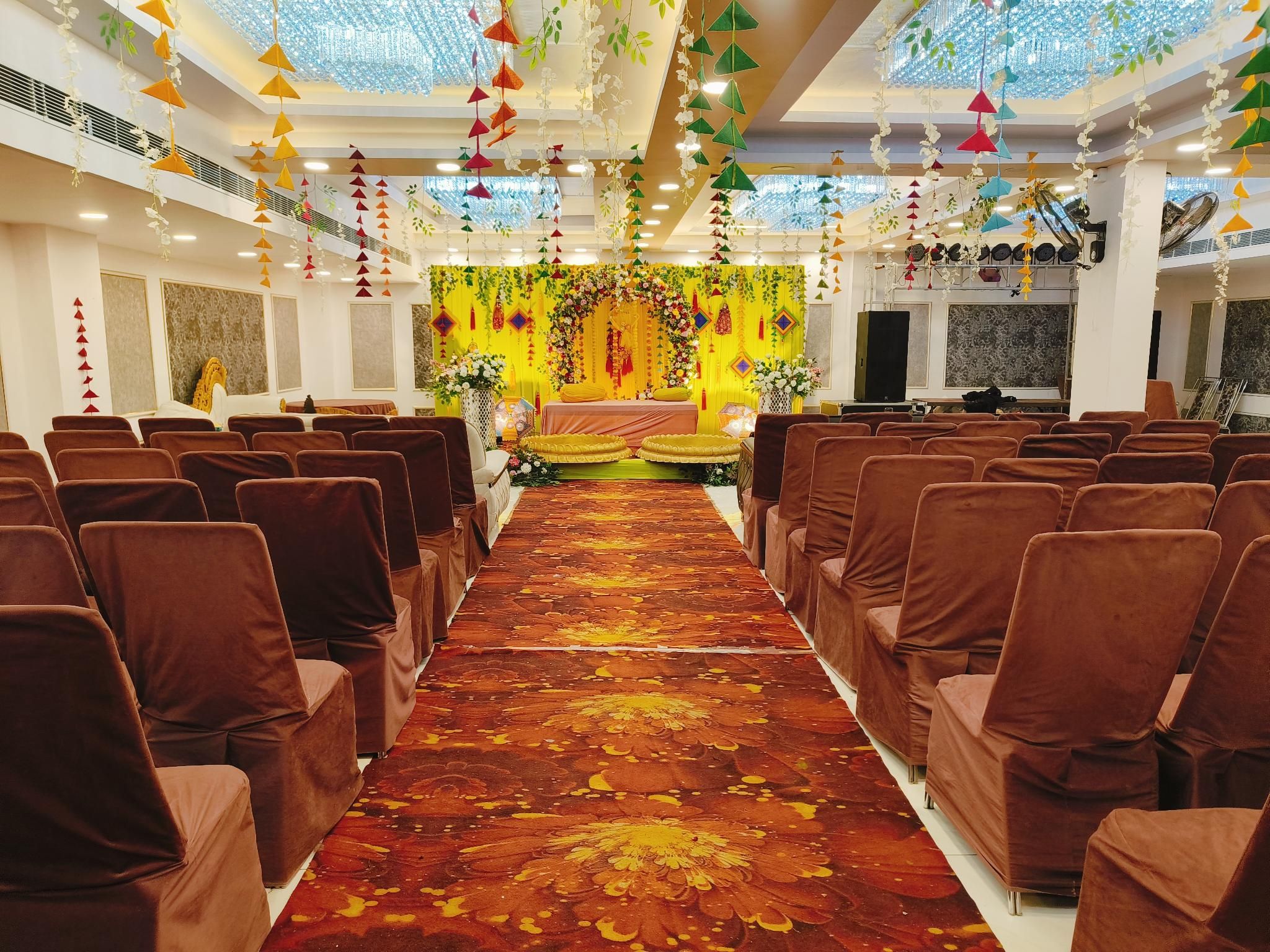 Banquet hall