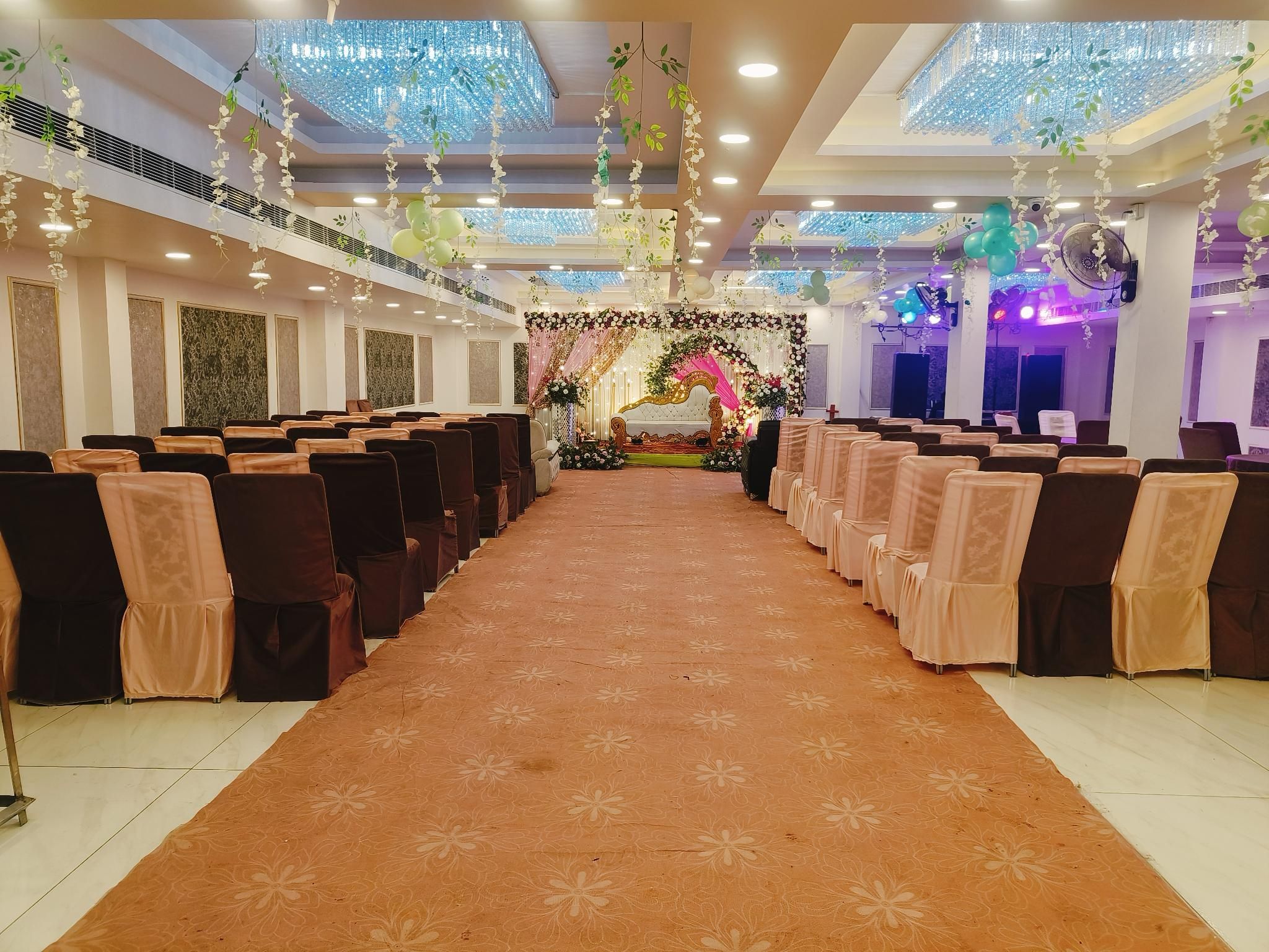 Banquet hall
