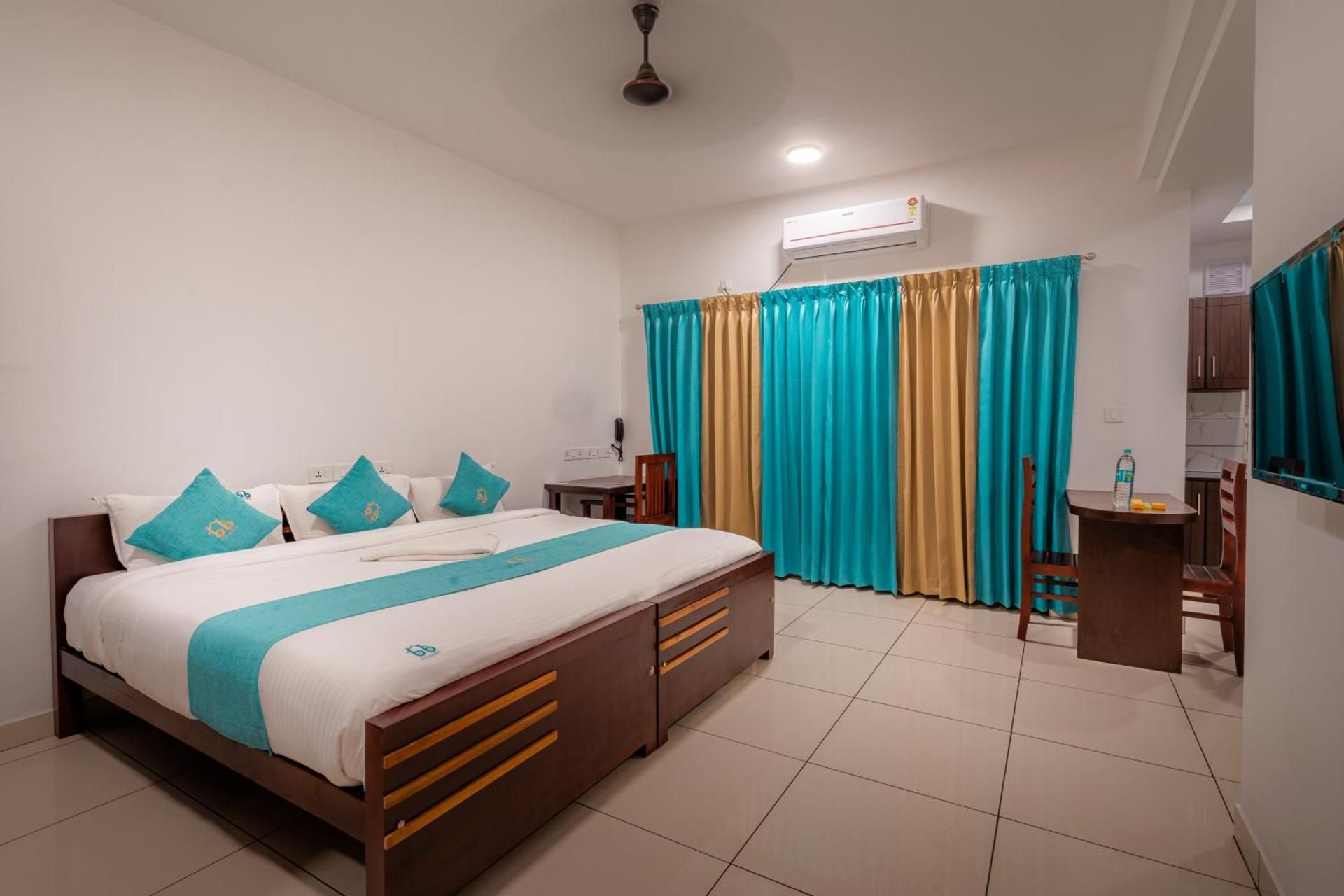 BnB Homes, Technopark, Trivandrum Deluxe Double Room with Balcony