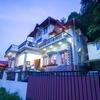 ELIVAAS 3BHK with Entertainment lounge - TheMeadow