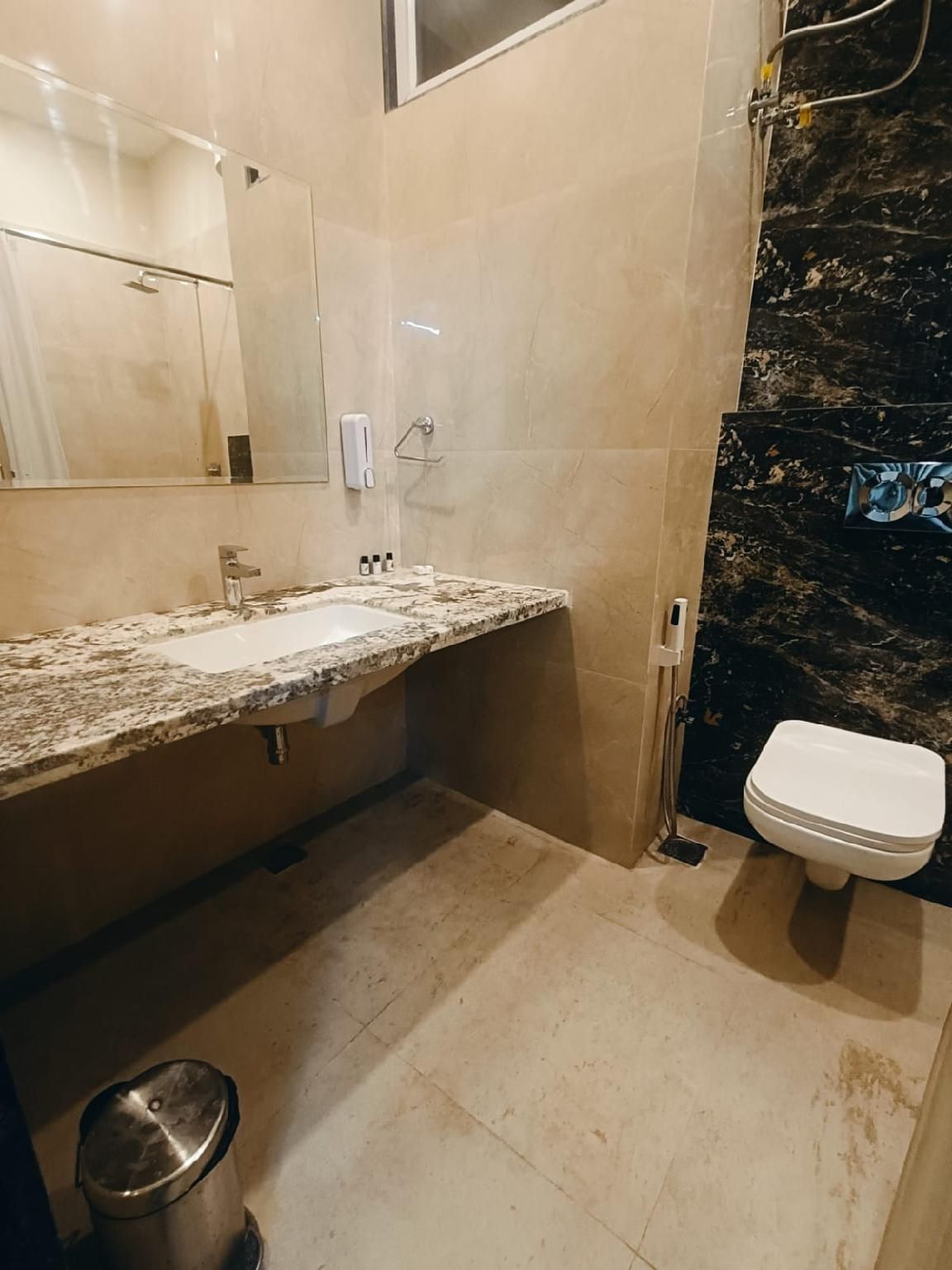 Parampara Hotels And Resorts Deluxe 2